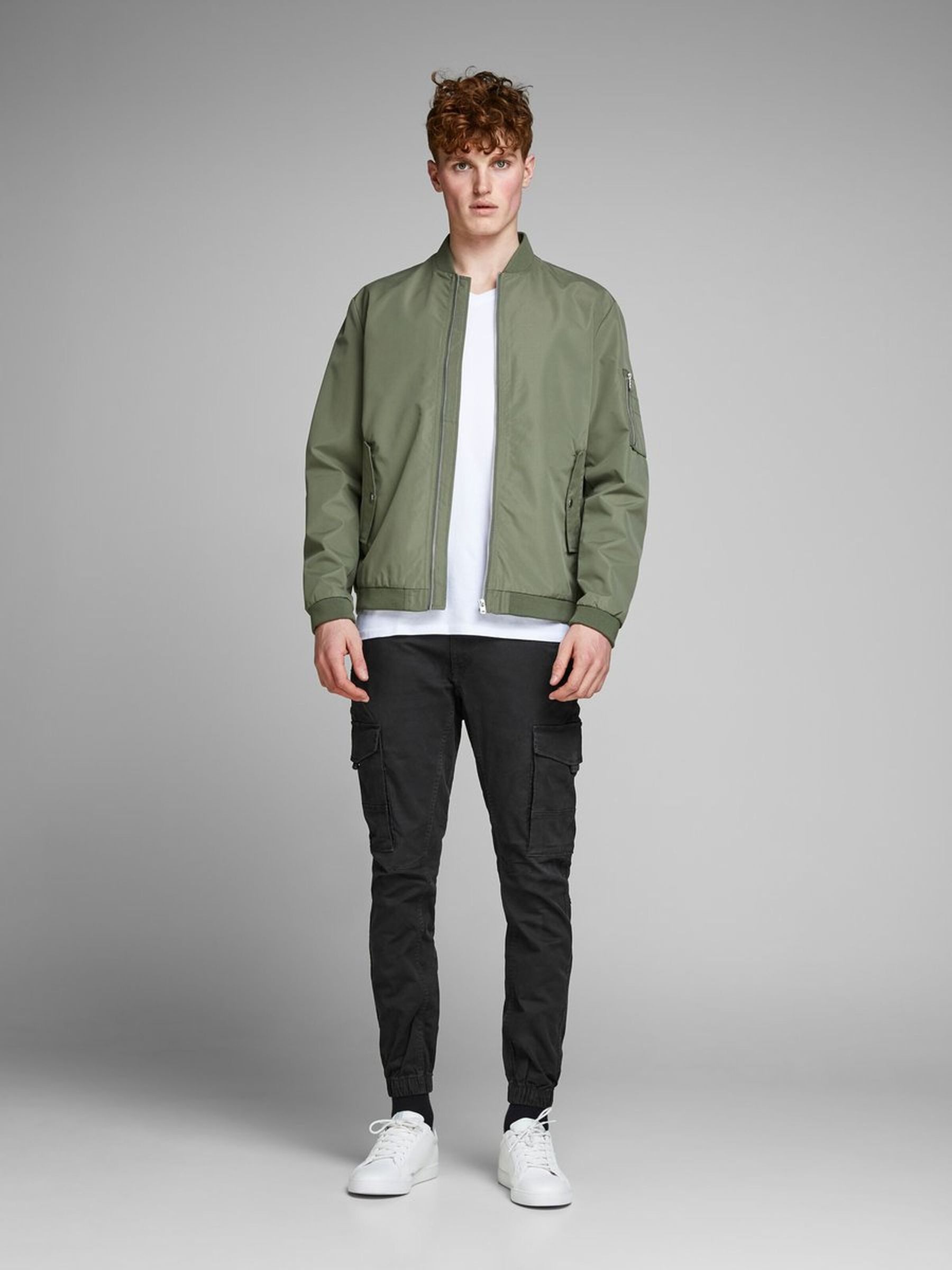 Jack & Jones Cargohose Cargo Pants PAUL FLAKE AKM 542 Twill für Herren Bio-Baumwolle nachhaltig Slim fit unifarben wärmend – Bild 3 von 5