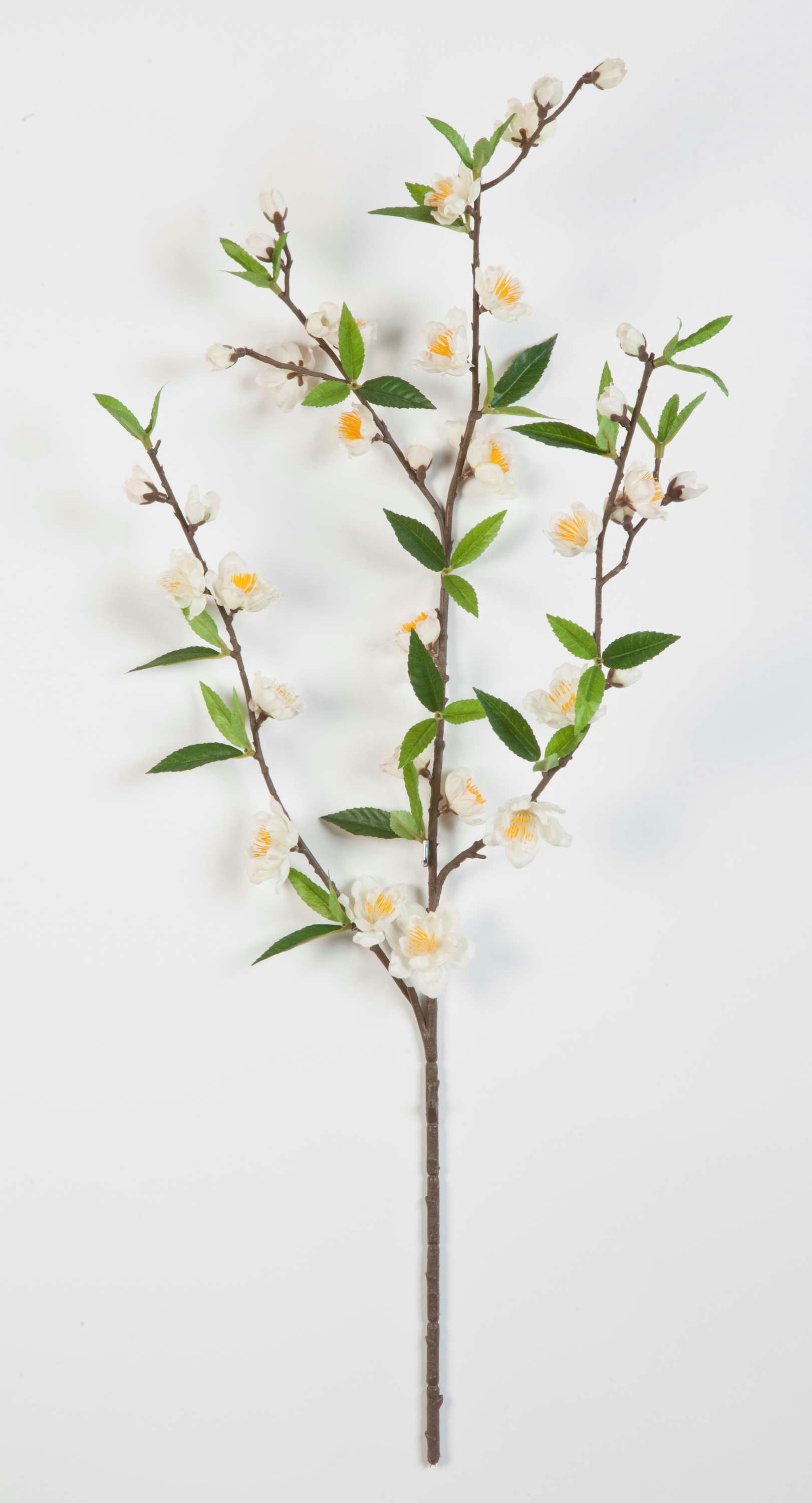 Kunstzweig Kirschblütenzweig, 42 Blüten, 39 Blätter, Creme - weiß, 65cm Zierkirsche, artplants, Höhe 65.0 cm