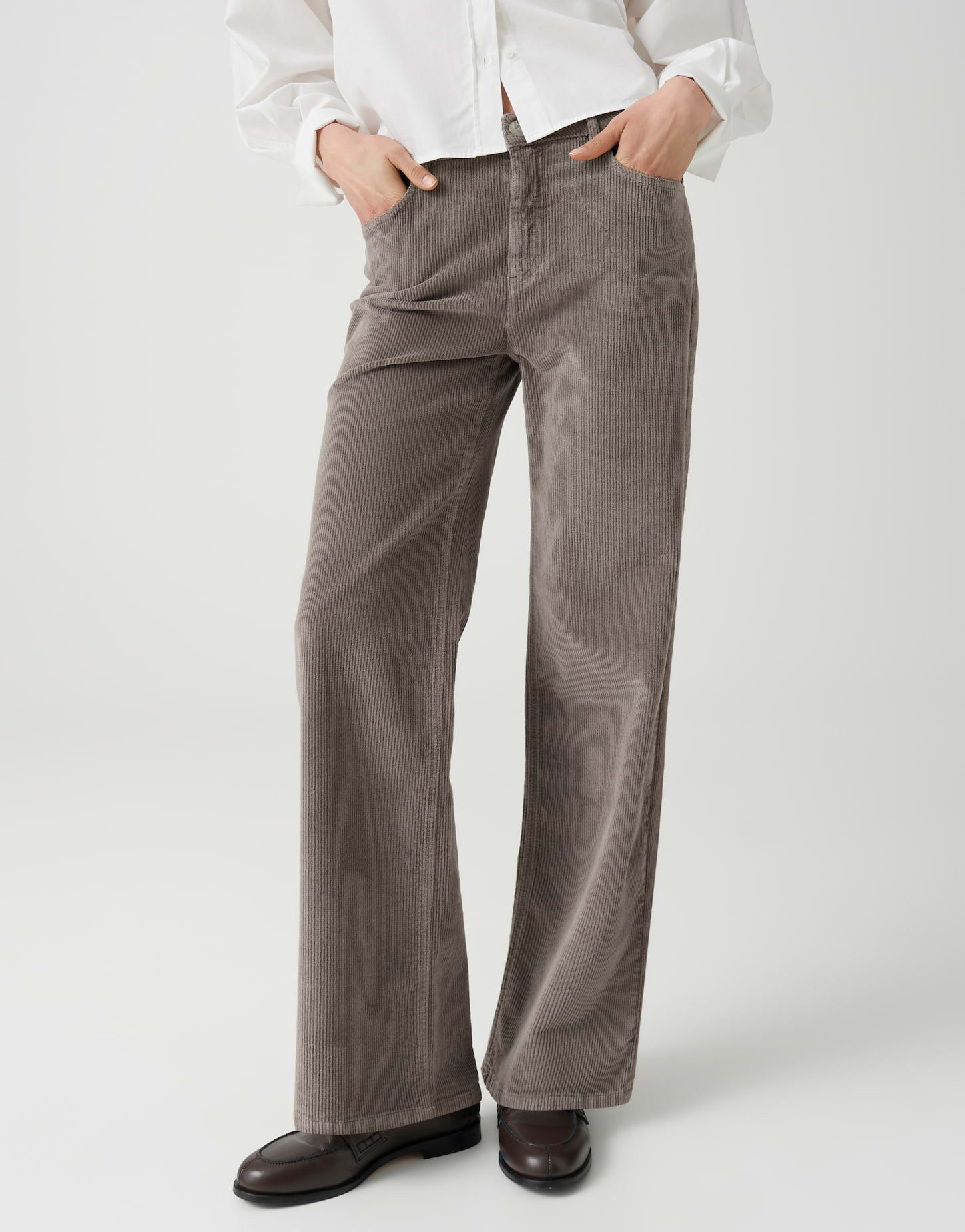 OPUS Weite Jeans Mivy cord aus weichem Cord Weiter, gerader Beinverlauf mit samtiger Cordoberfläche