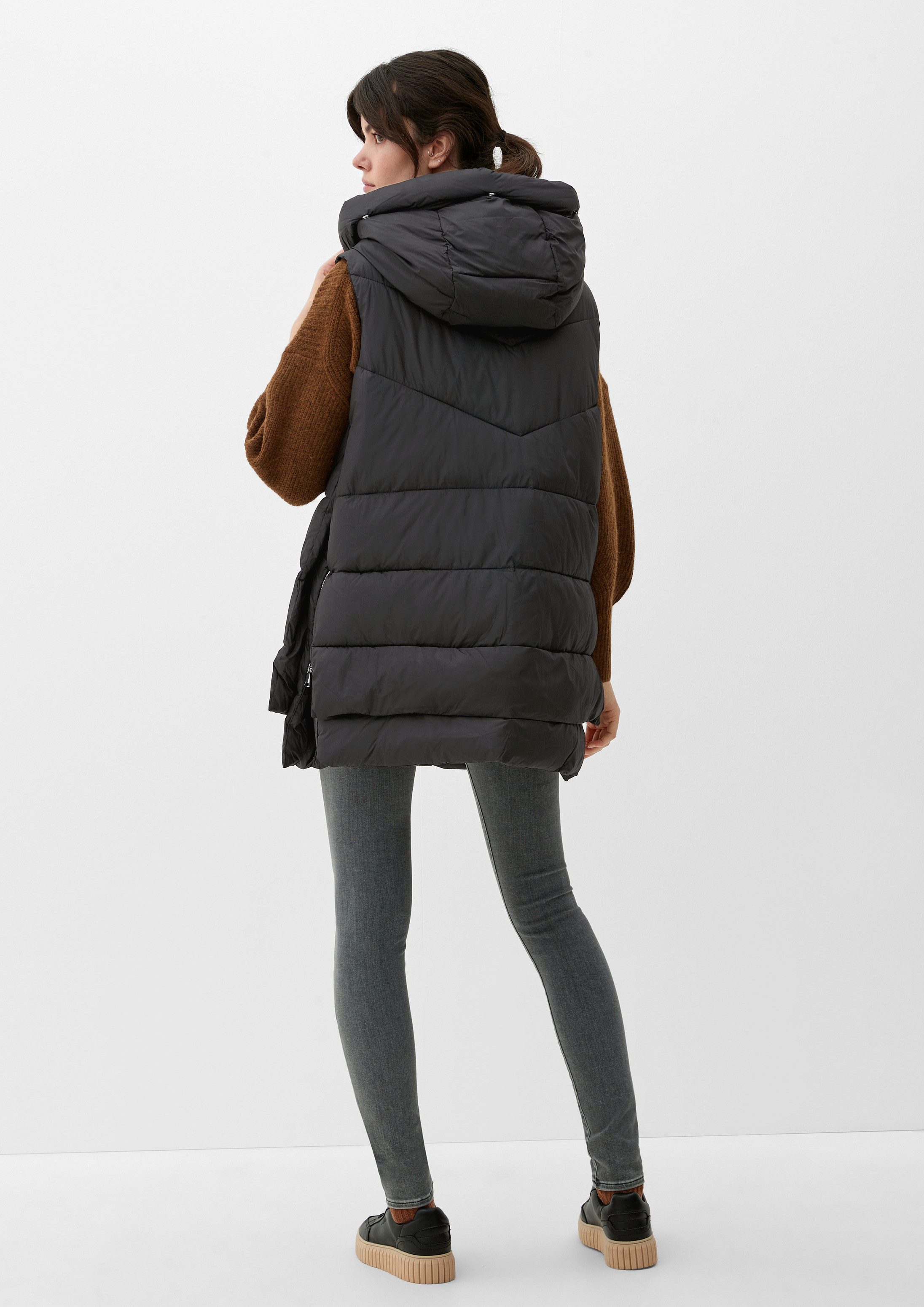s.Oliver Outdoorjacke Outdoor-Weste Steppweste mit Kapuze