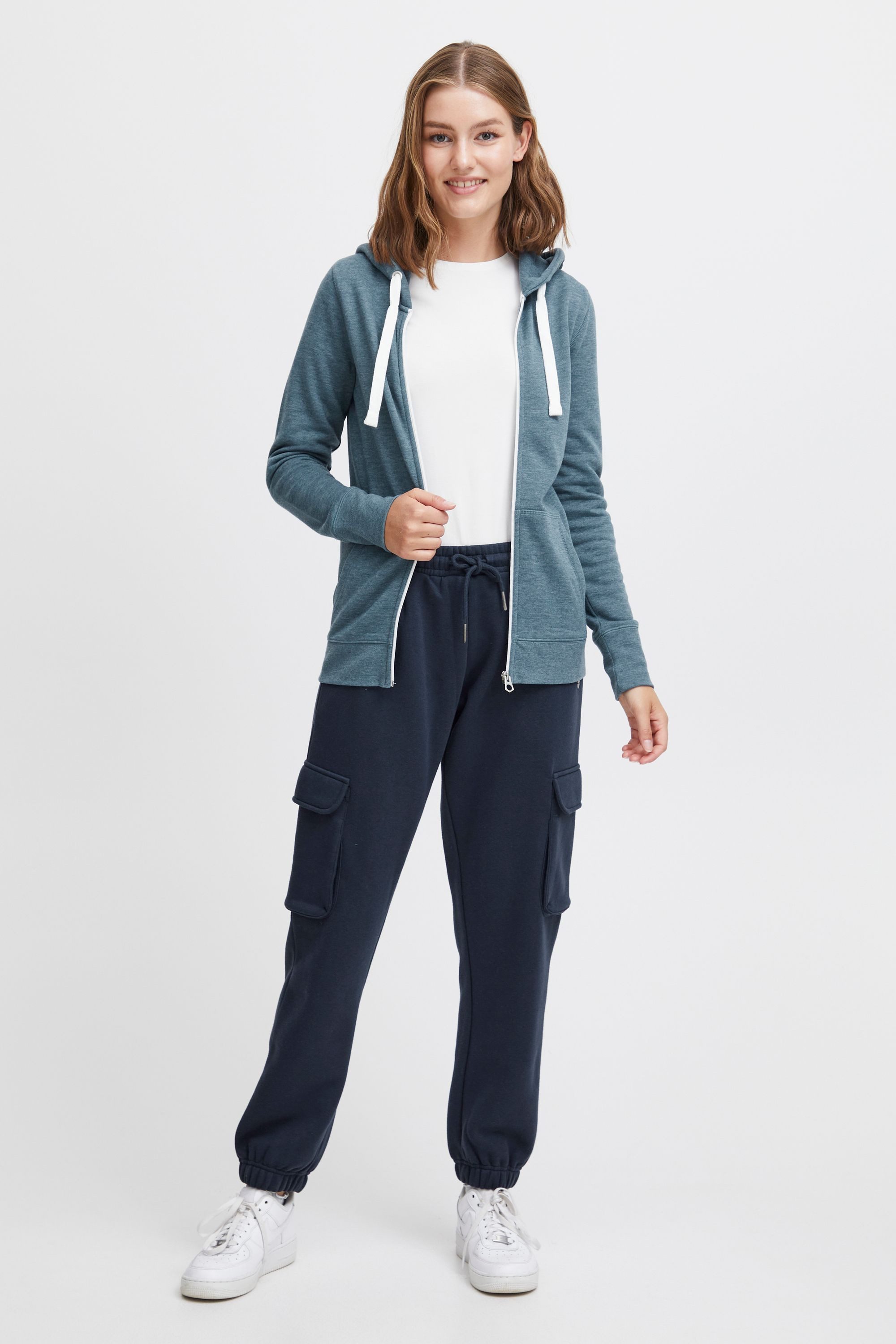 OXMO Kapuzensweatjacke OXOlinda Kapuzensweatjacke mit Kordelzug günstig online kaufen