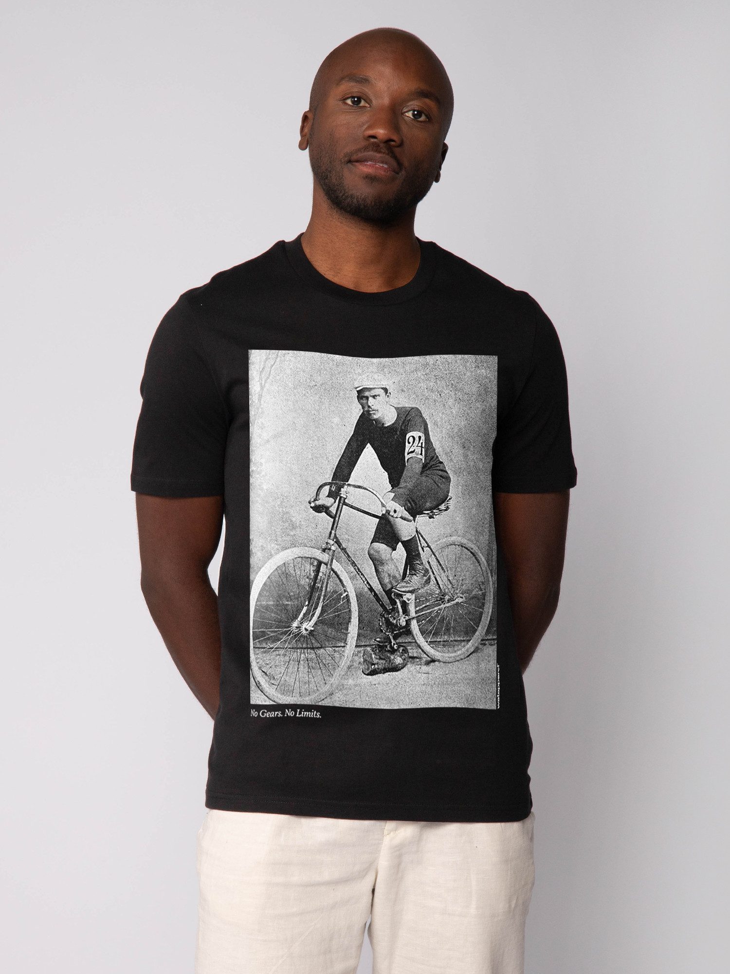 wat? Apparel T-Shirt No Gears No Limits