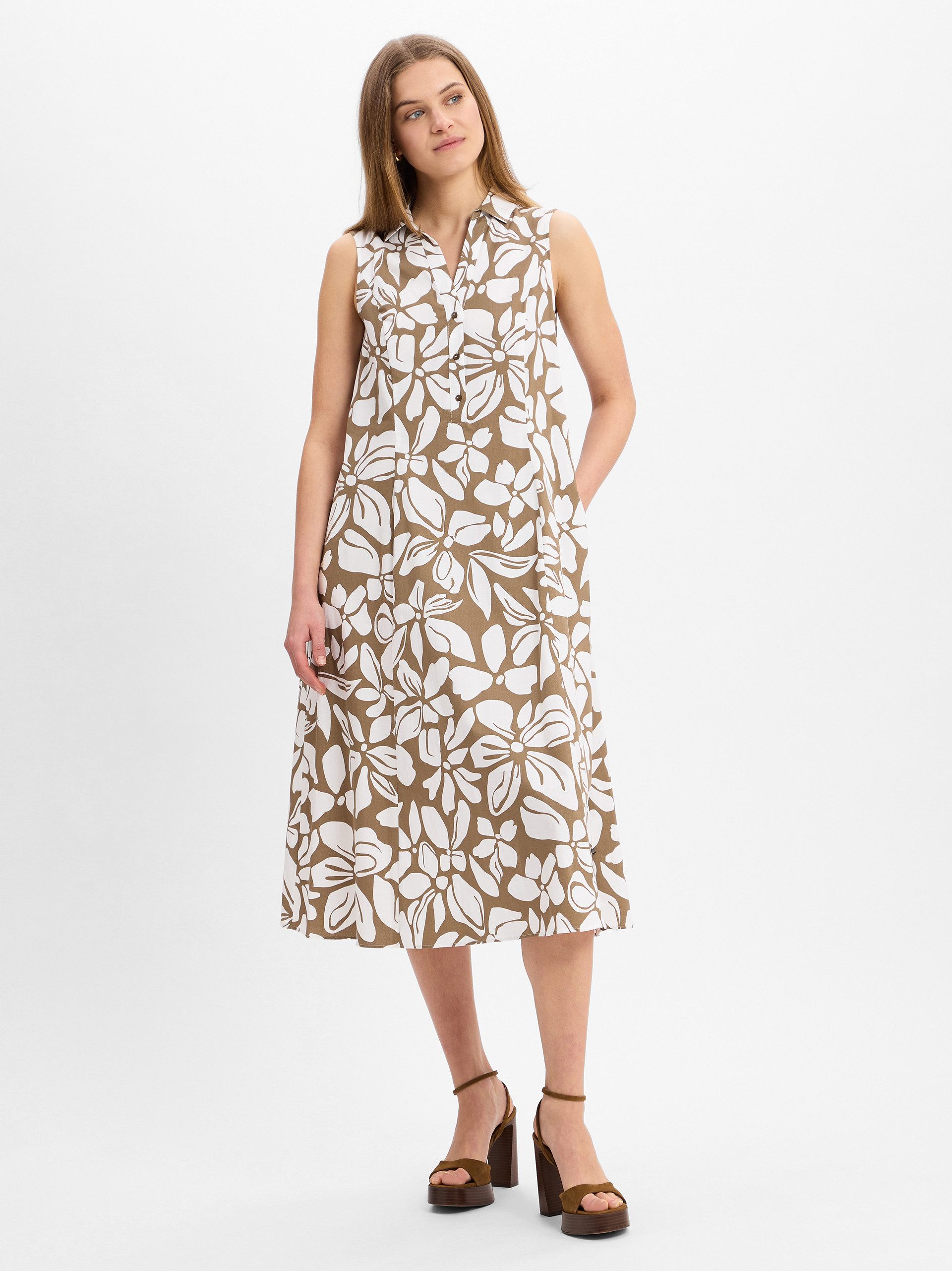 Robe Légère A-Linien-Kleid