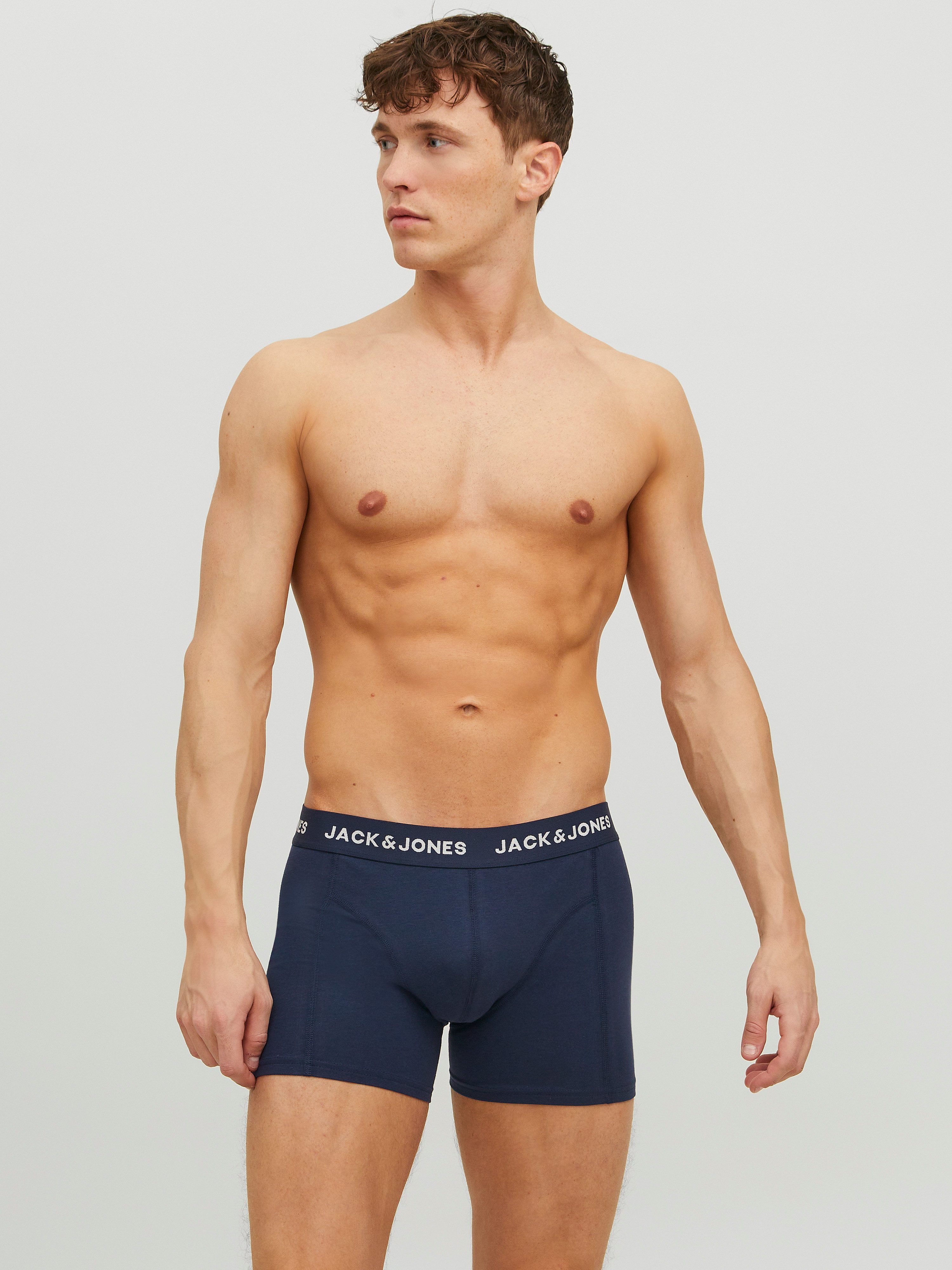 Jack & Jones Boxer JACANTHONY im 3er Pack mit Logo-Bund und weichem Griff (Packung, 3-St) unifarben mit Farbeinsatz, modisch, eng anliegend, Baumwollmischung