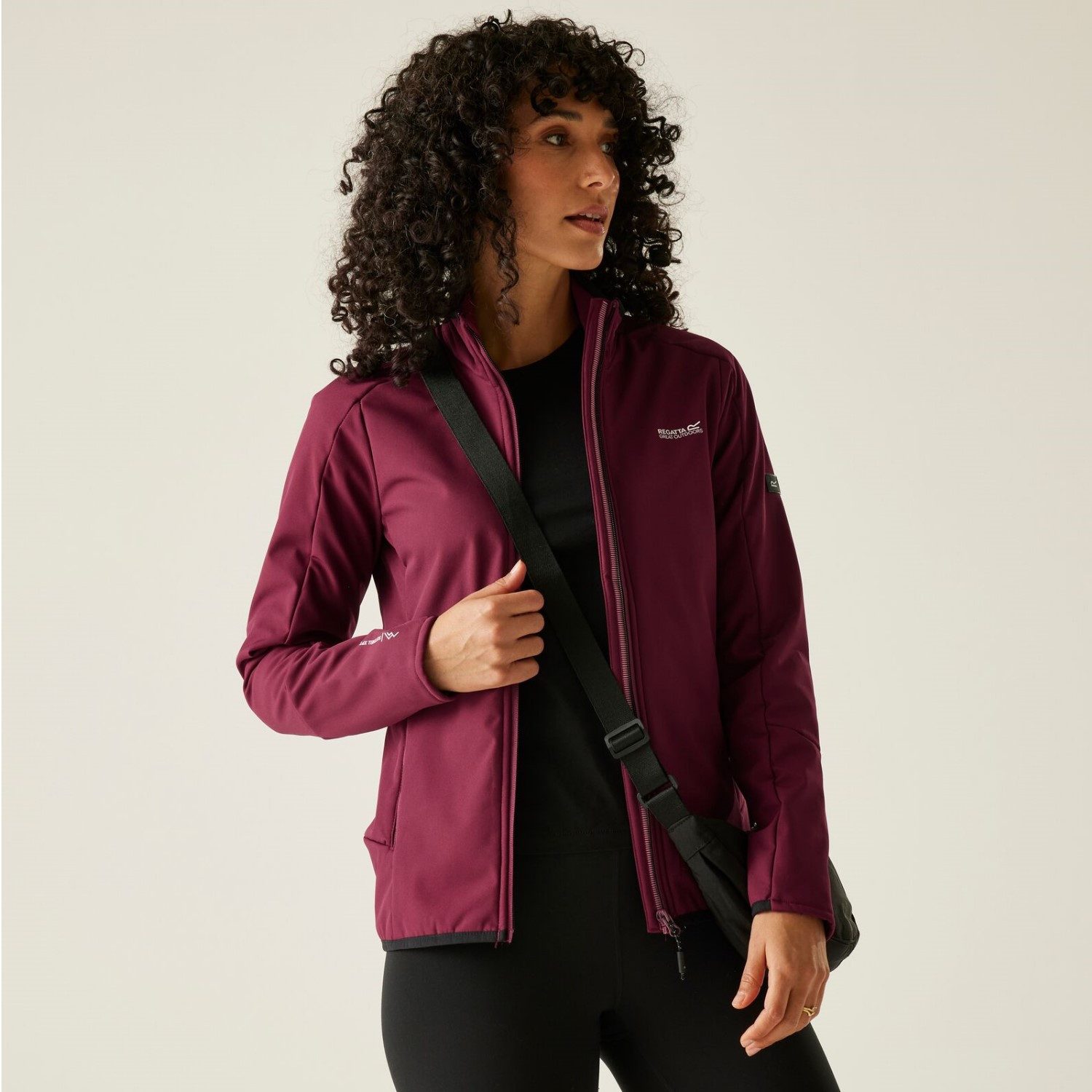 Regatta Softshelljacke Moutdale Wind- und wasserabweisend günstig online kaufen