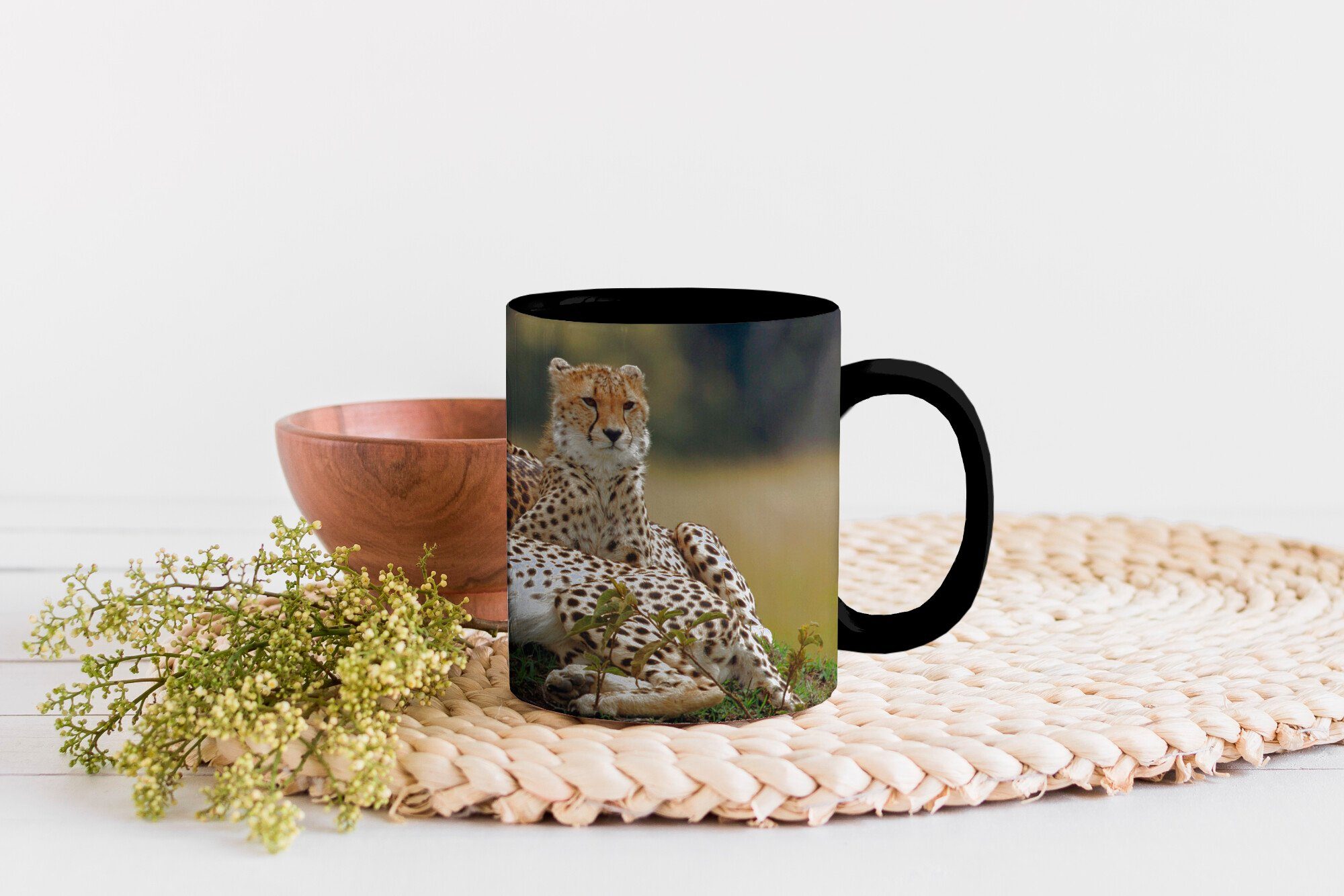 Keramik, Drei Teetasse, Kaffeetassen, MuchoWow Farbwechsel, Tasse Geschenk der Savanne, Zaubertasse, in Geparden