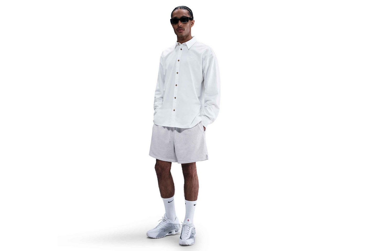Nike Sportswear Shorts M NK CLUB FLOW FT SHORT mit Eingrifftaschen und Gesäßtasche, aus Baumwollmischung