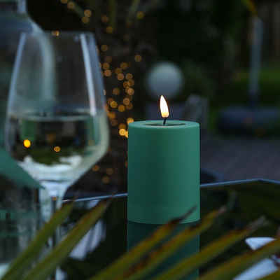 Deluxe Homeart LED-Kerze LED Kerze MIA Deluxe für Außen 3D Flamme flackernd H: 10cm D: 7,5cm outdoor grün (1-tlg)