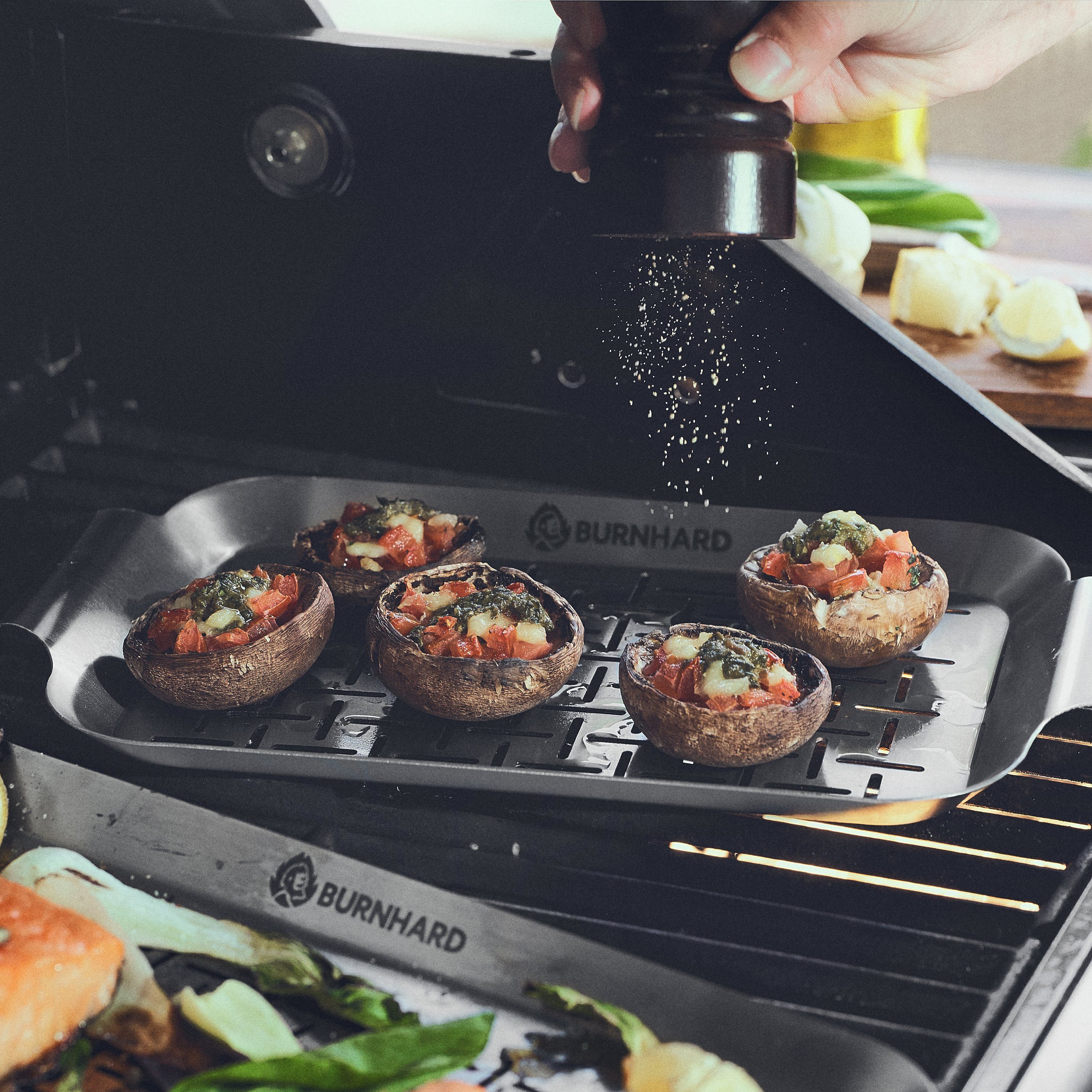 BURNHARD® Grillschale Edelstahl Grillschale groß 42,5 x 25 x 2 cm – Bild 4 von 5