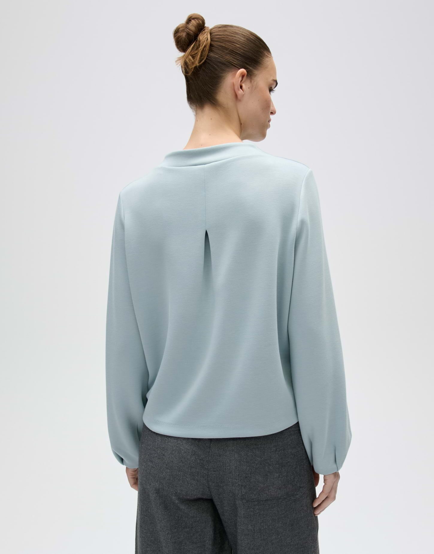OPUS Sweatshirt Gisinna aus weicher Sweatware Verkürzte Silhouette mit feinem Faltendetail am Ärmel – Bild 3 von 5