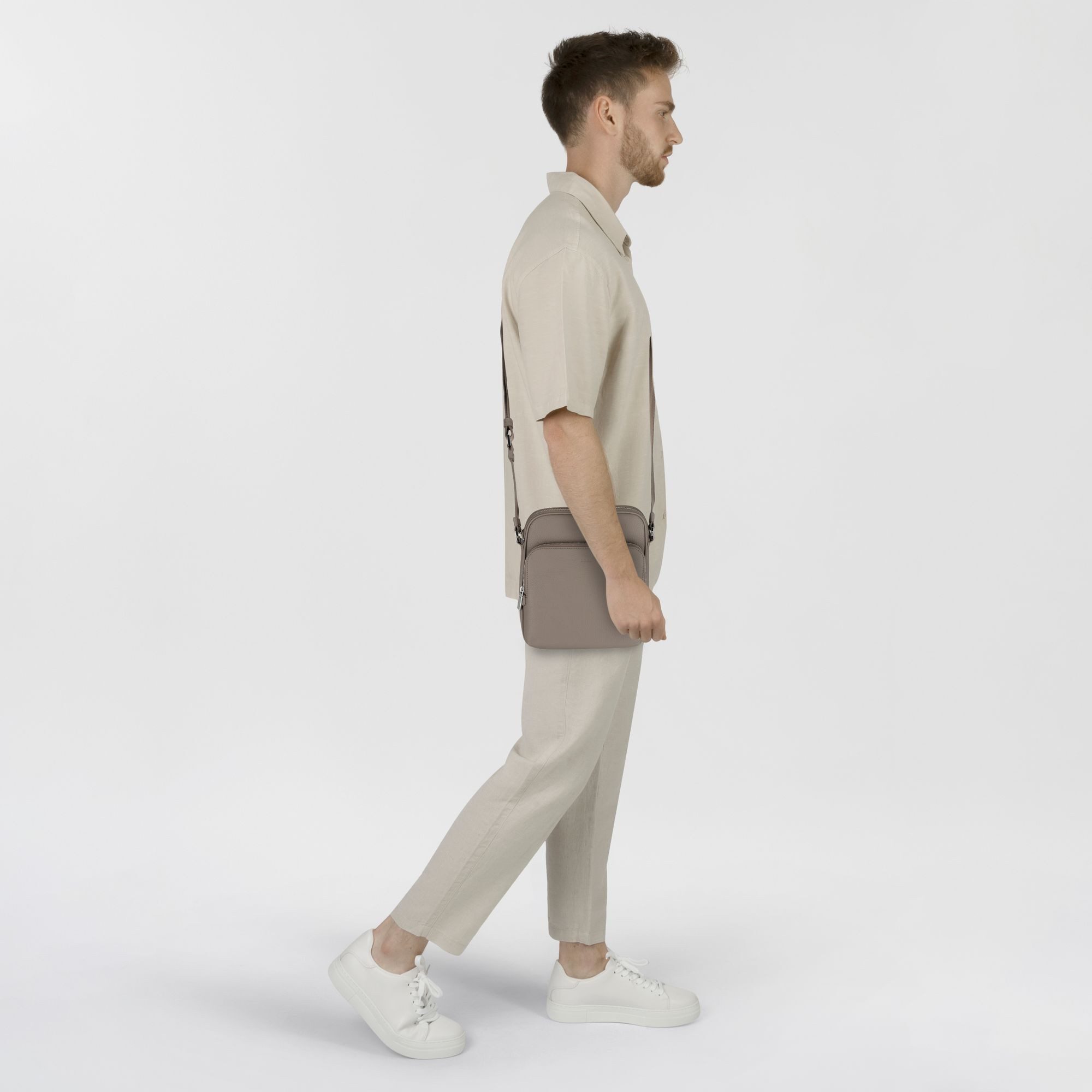BOSS Umhängetasche New, Leder günstig online kaufen