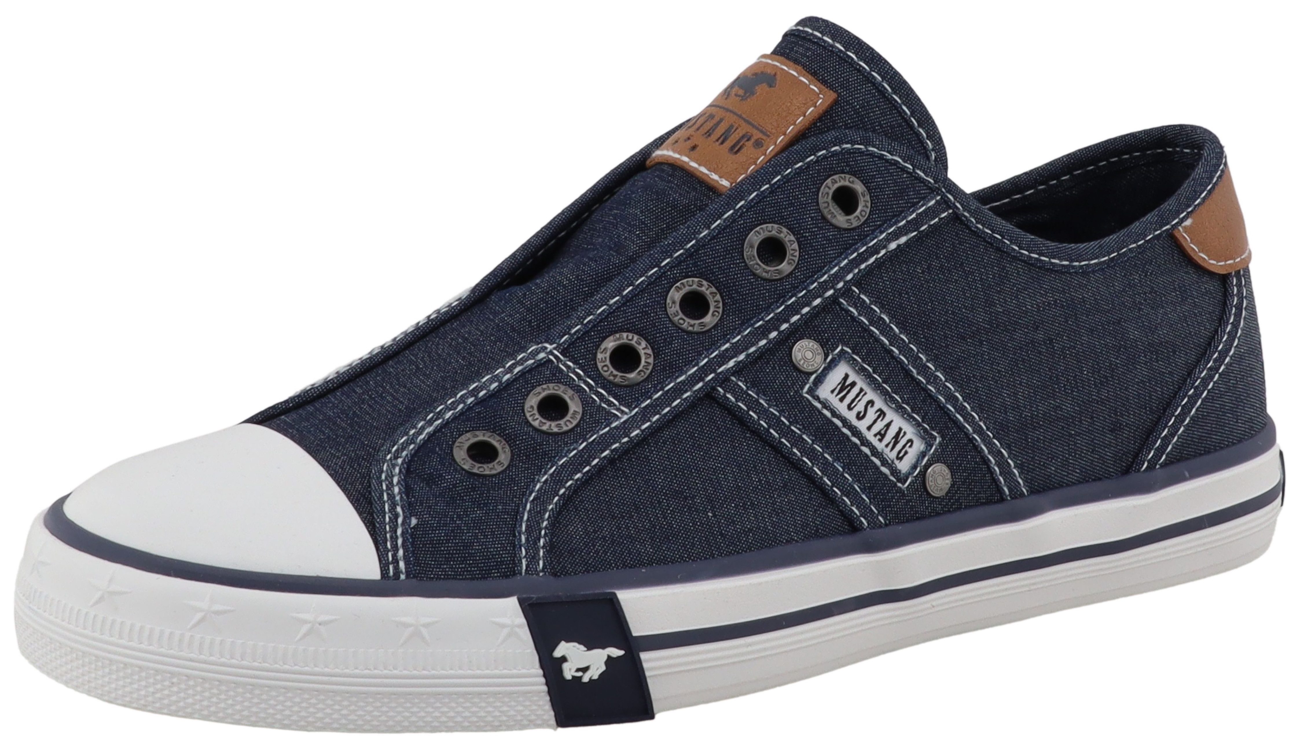 Mustang Shoes Winona Slip-On Sneaker Slipper, Halbschuh mit modischen Kontrastnähten