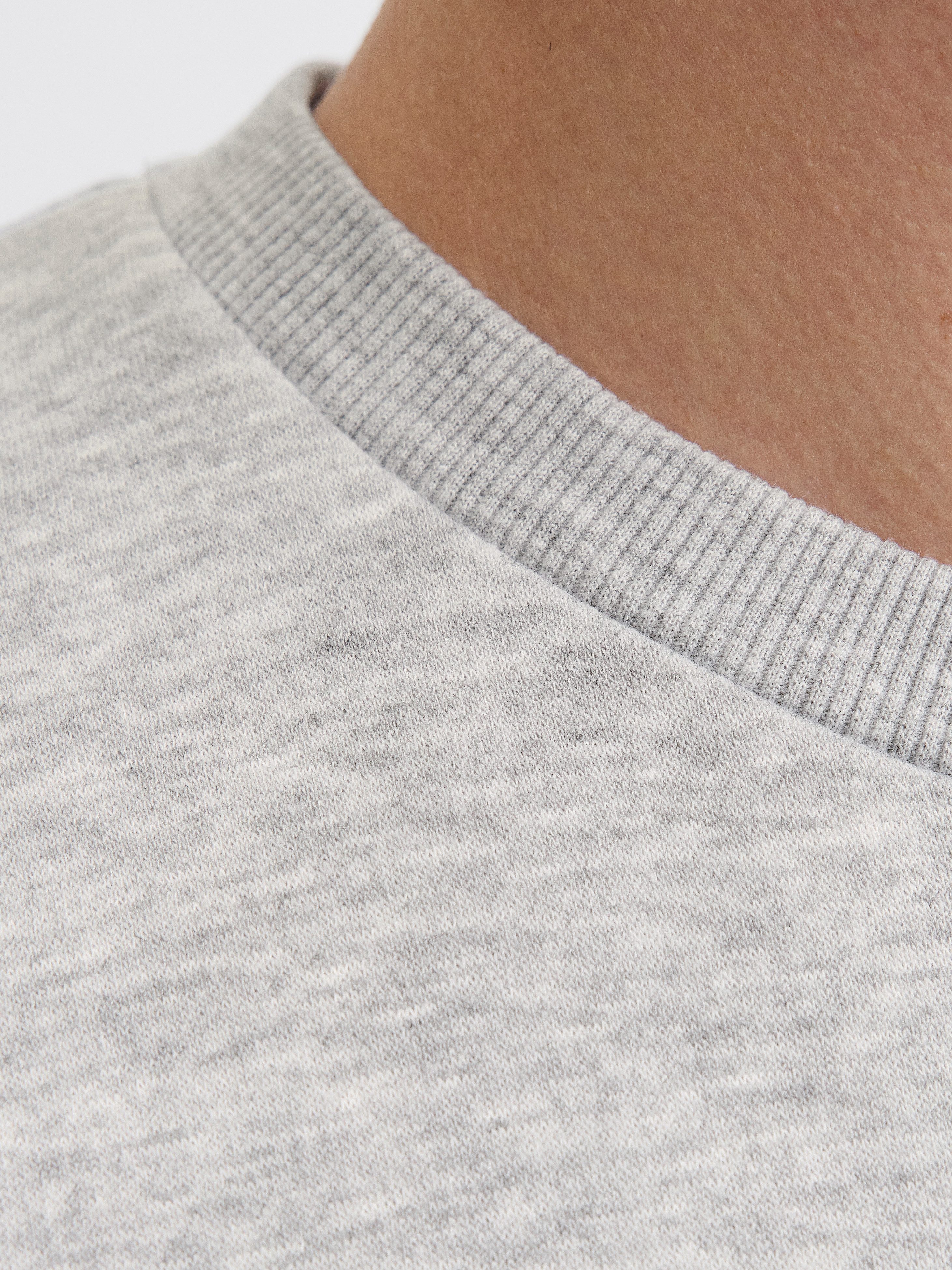 Jack & Jones Sweatshirt JJMAKOTO SWEAT CREW NECK günstig online kaufen