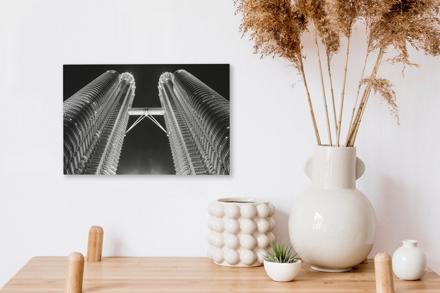 Aufhängefertig, Farbton cm - Wanddeko, Towers OneMillionCanvasses® schwarz Petronas St), über Leinwandbilder, Wandbild weiß, und Lila 30x20 den Leinwandbild (1