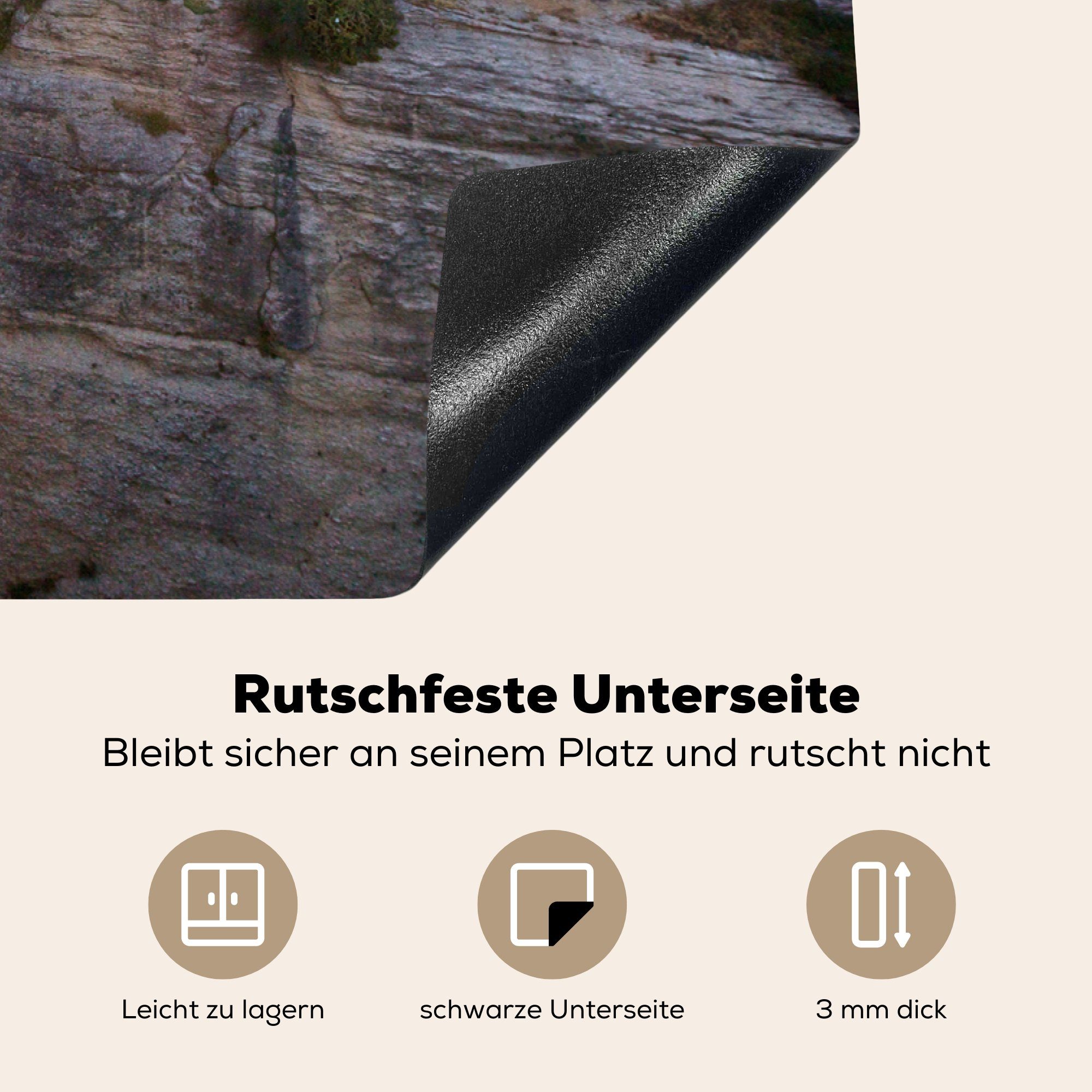 MuchoWow Herdblende-/Abdeckplatte Die Bogenbrücke für Spanien, küche, tlg), die Schutz Ceranfeldabdeckung cm, Vinyl, (1 81x52 Ronda Induktionskochfeld von