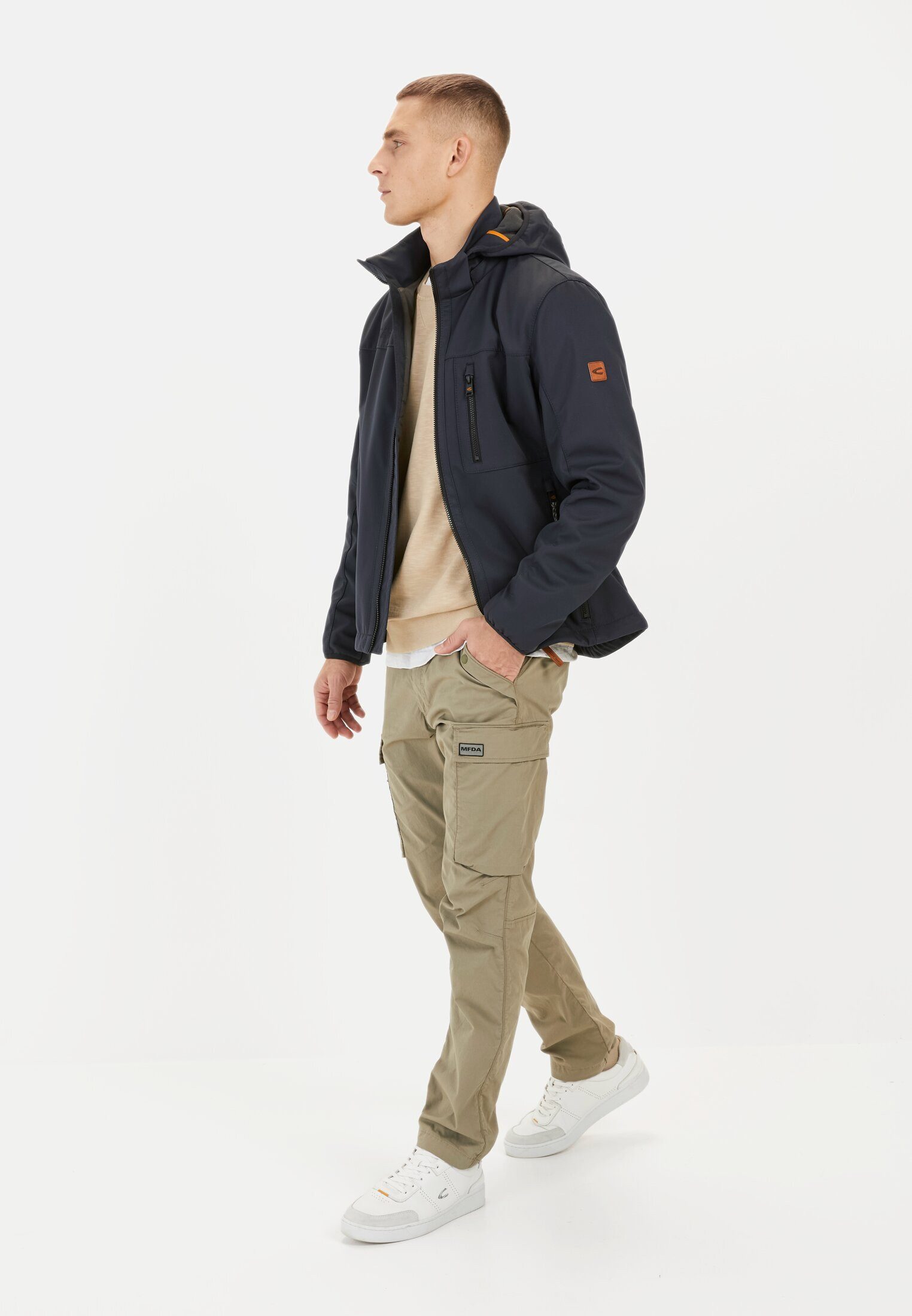 camel active Softshelljacke Softshell Jacke mit abnehmbarer Kapuze Langarm Reflektierende Details