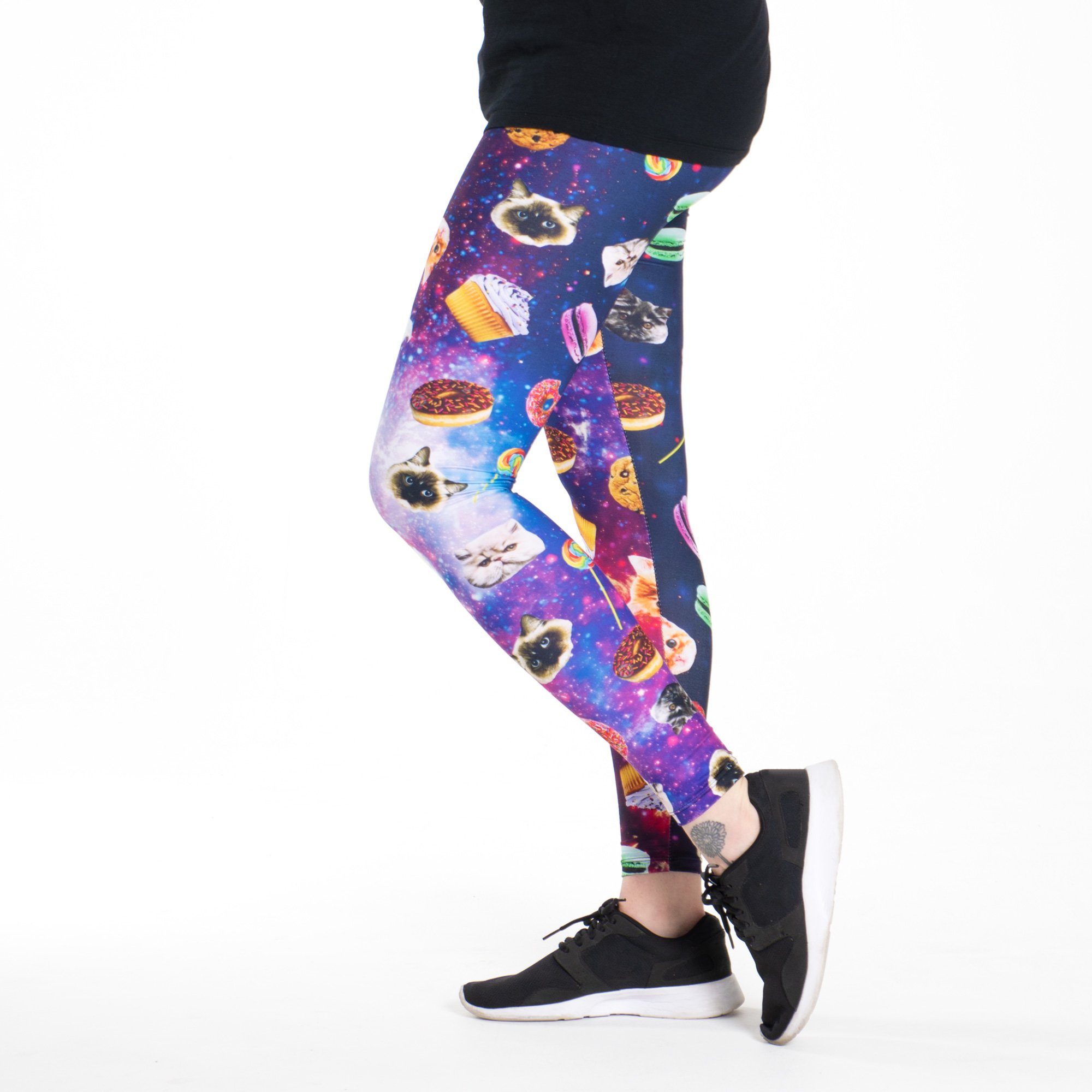 cosey Leggings Festival Leggings mit buntem Allover-Print, 2 Größen (XS–S & M–L) (36/M bis 40/L) Cats & Foods