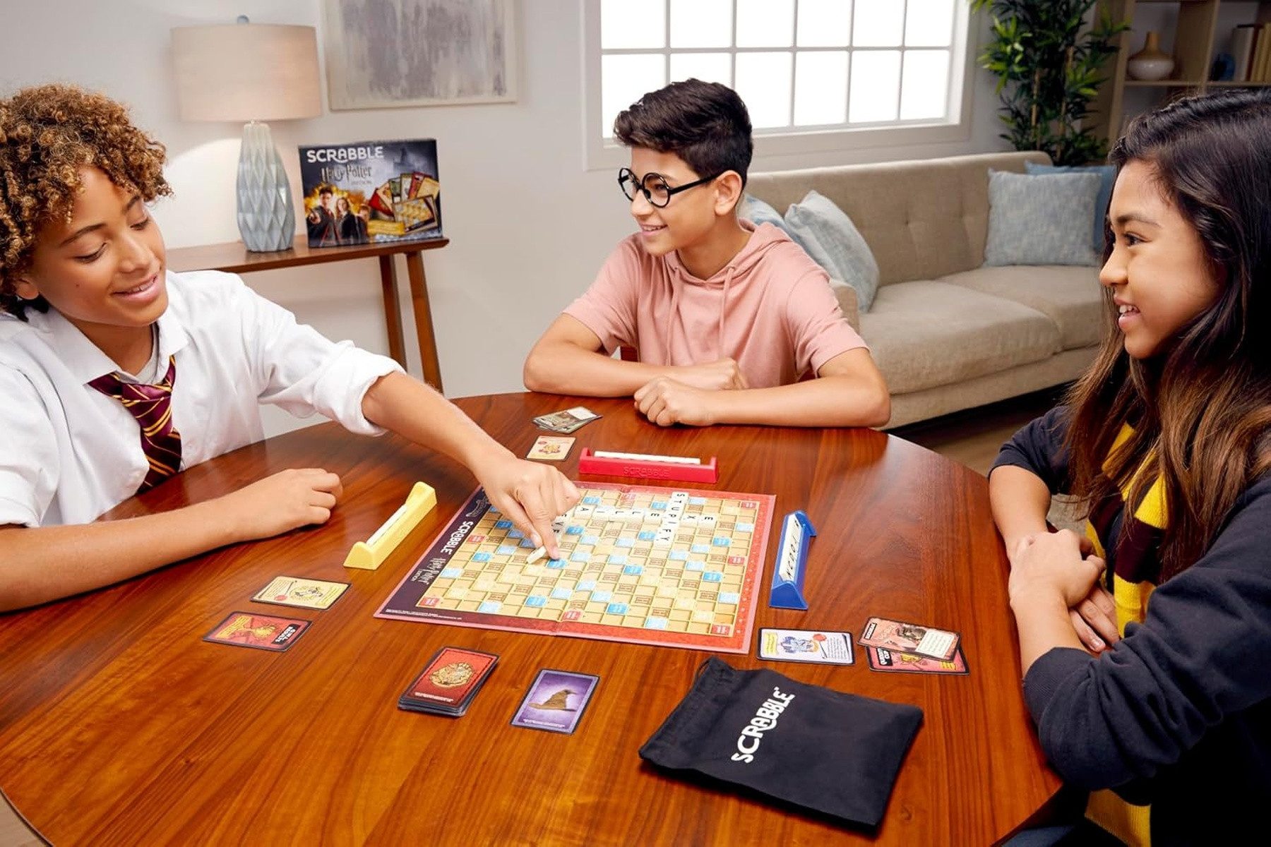 Mattel® Spiel Scrabble - Harry Potter, Brettspiel, mit 102 Buchstabensteinen