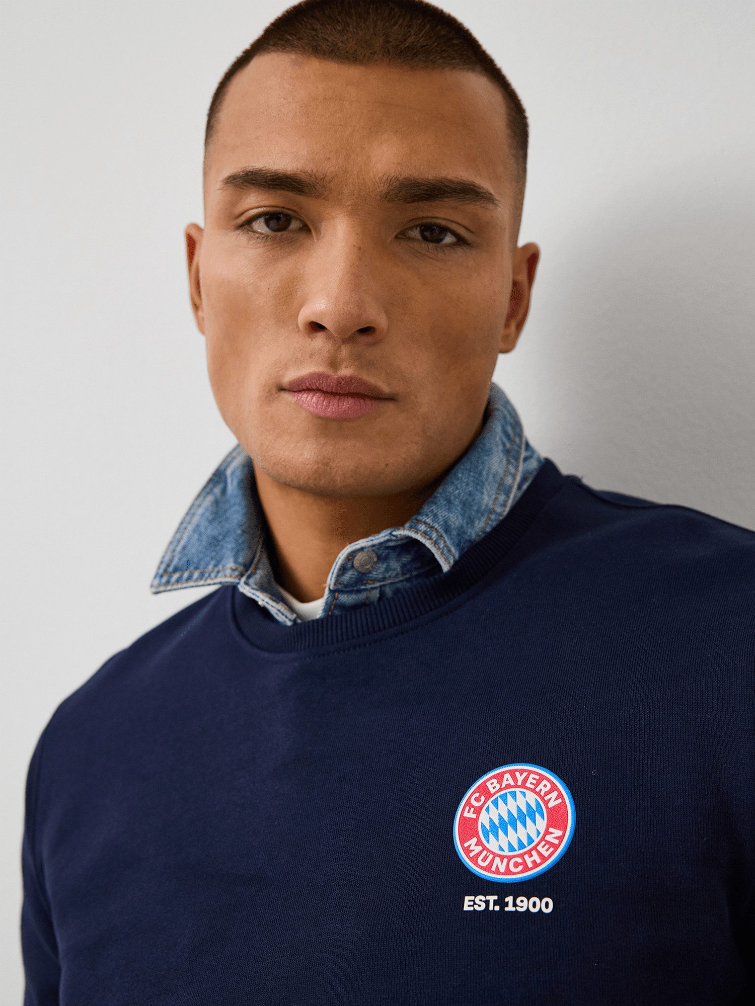 FC Bayern München Sweatshirt FC Bayern München, Sweatshirt Essential, Herren, Navy