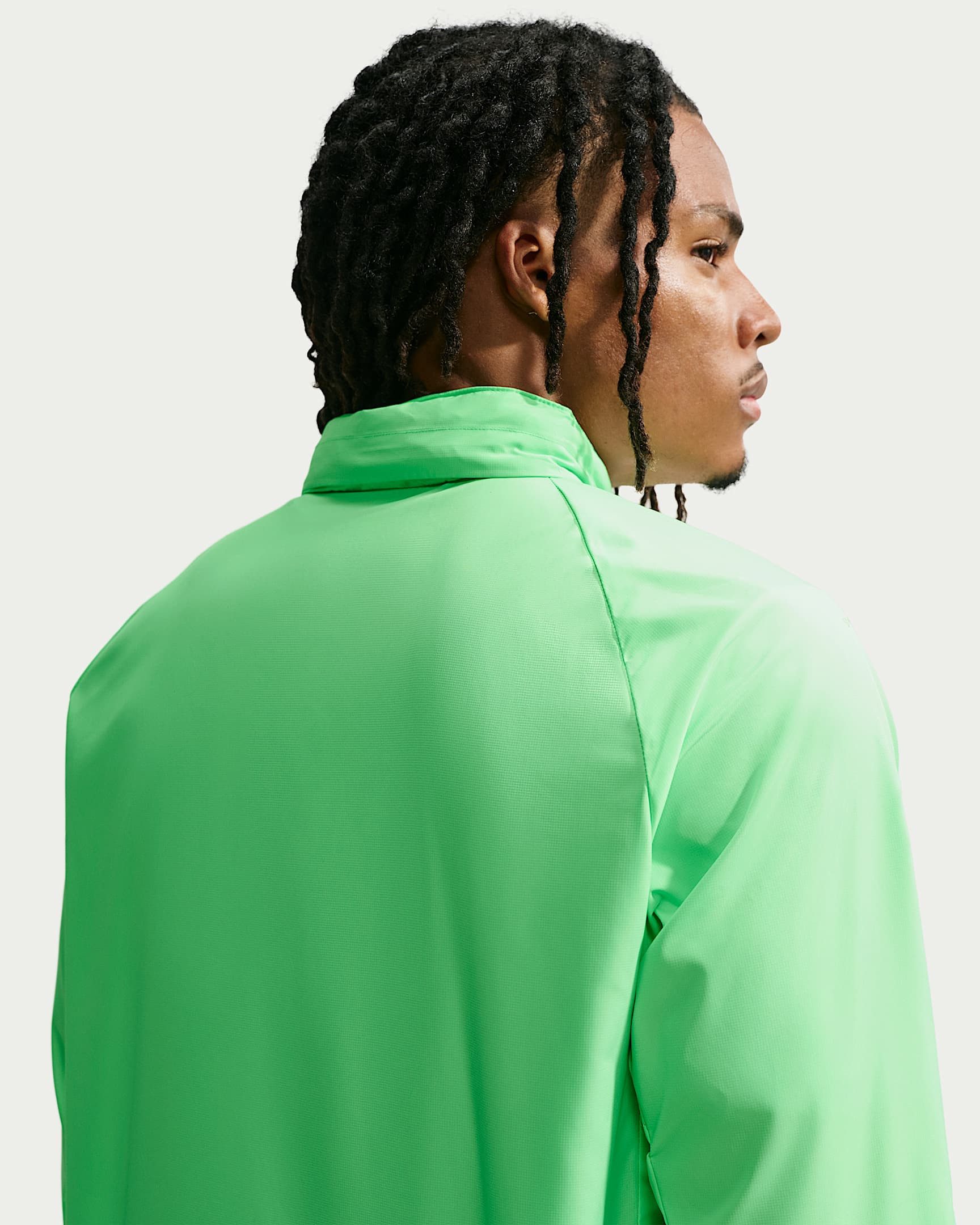 Nike Laufjacke M NK UV RPL MILER JKT mit Reißverschluss, normale Schnittform, aus Webmaterial