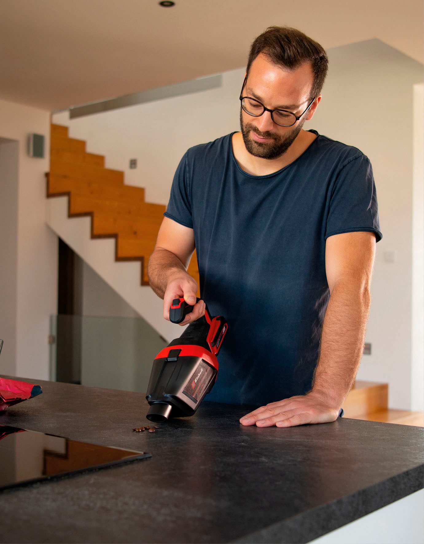 Einhell Akku-Handstaubsauger TE-HV 18/06 Li - Solo, beutellos, ohne Akku und Ladegerät