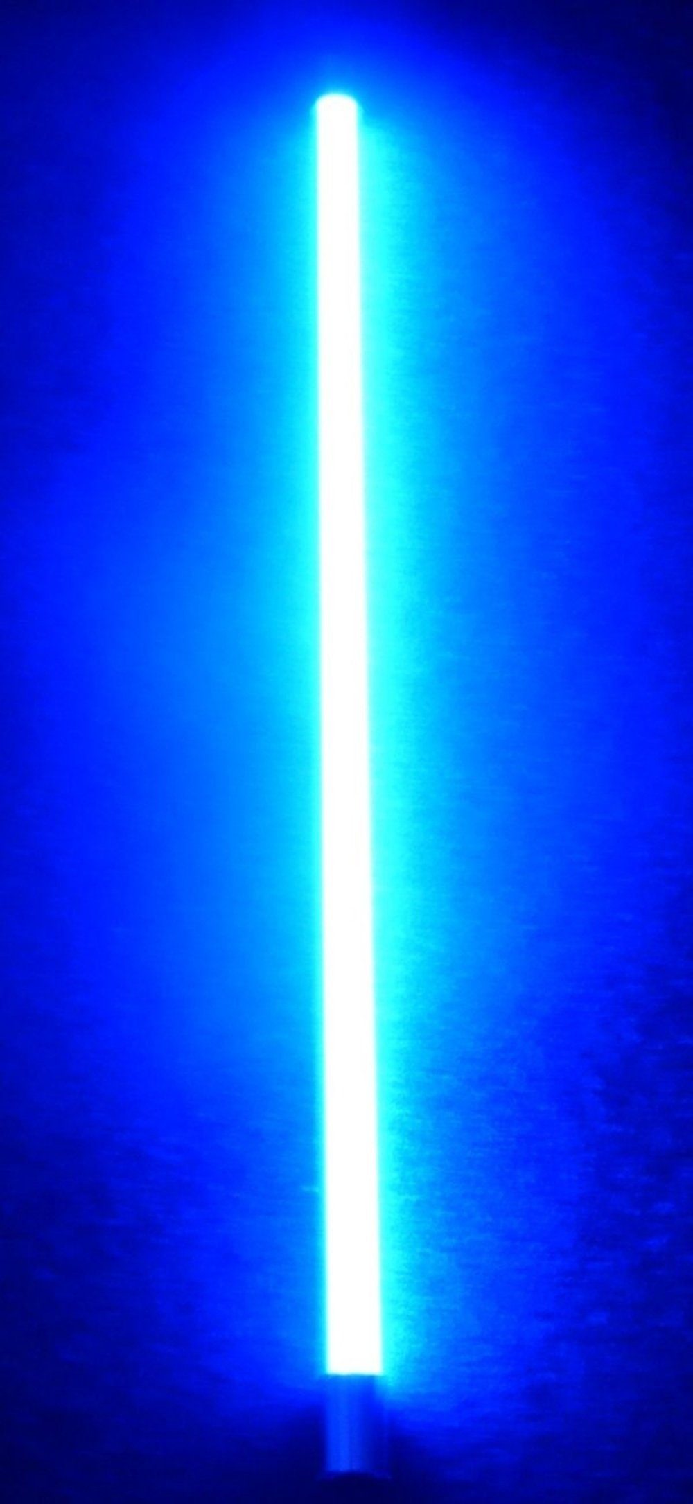 XENON LED Wandleuchte LED Leuchtstab 10 Watt blau 1000 Lumen 63 cm Innen IP20, LED Röhre T8, Xenon / Blau, Neue LED Kunststoffröhre