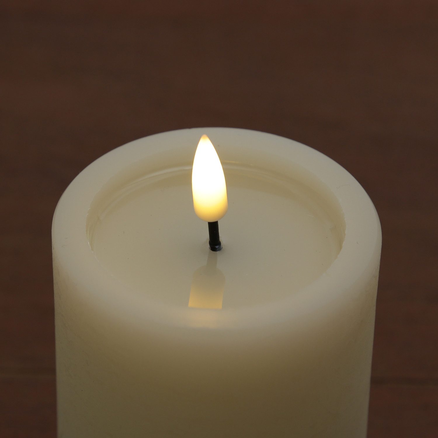 UNIQUE candles LED-Kerze LED Kerzenset UNIQUE Rustik-Optik H: 15cm mit Batterien Fernb. 4er Set, LED Classic, warmweiß (2100K bis 3000K)
