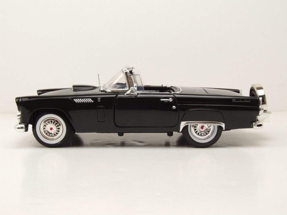 Motormax Modellauto Ford Thunderbird Convertible 1956 schwarz, Maßstab 1:18