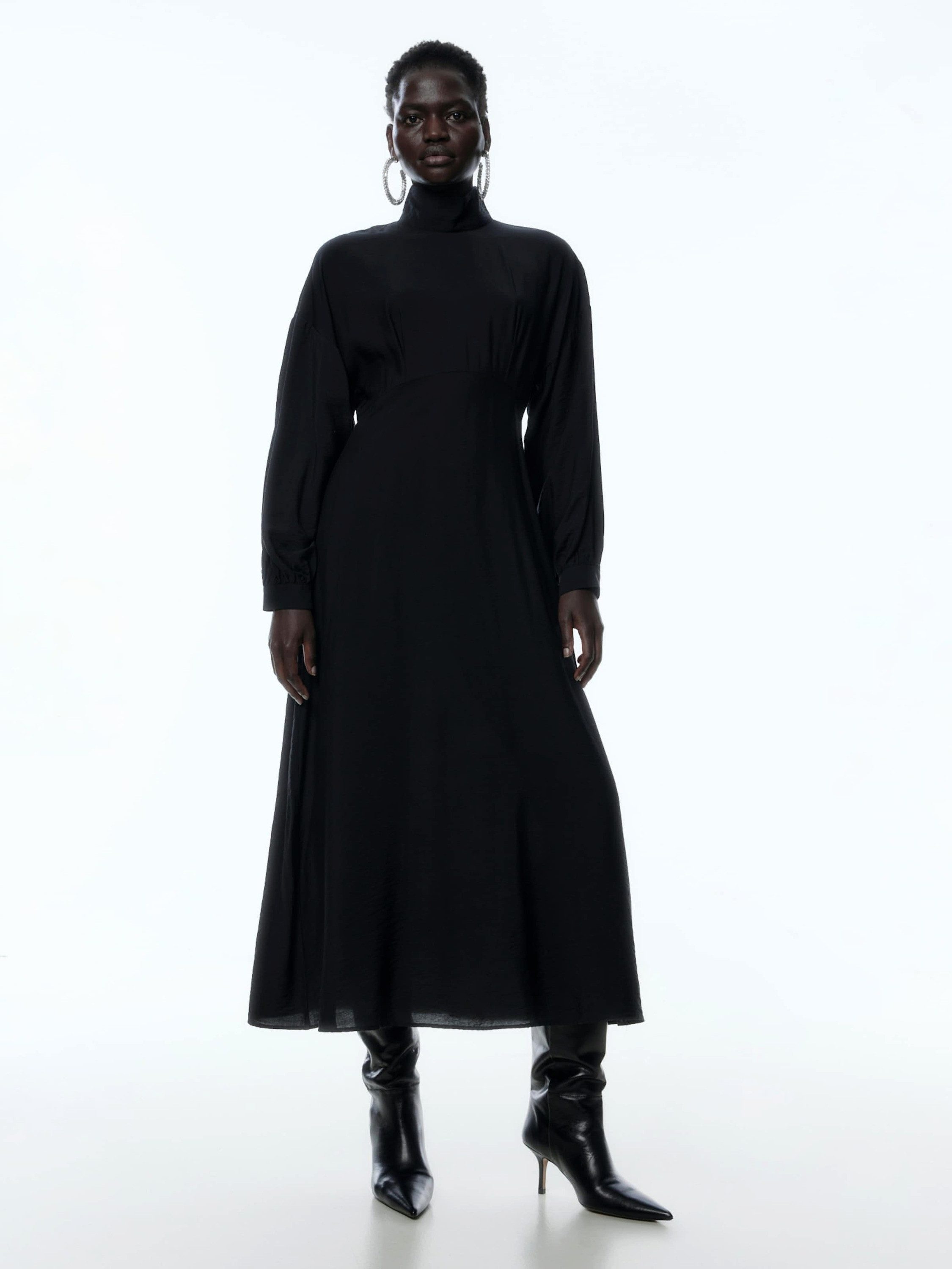 EDITED Maxikleid Inesa (1-tlg) Plain/ohne Details günstig online kaufen