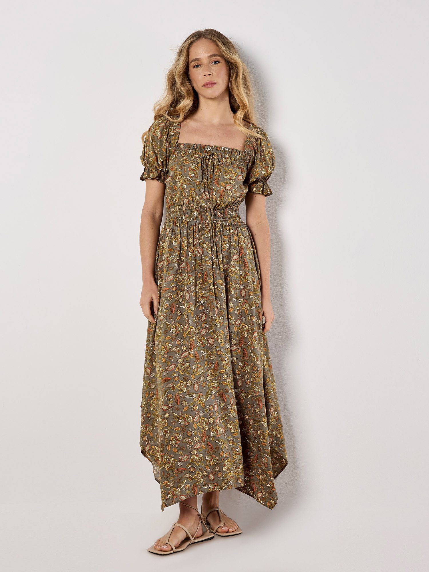 Apricot Midikleid Florales Kleid mit Smokdetails günstig online kaufen