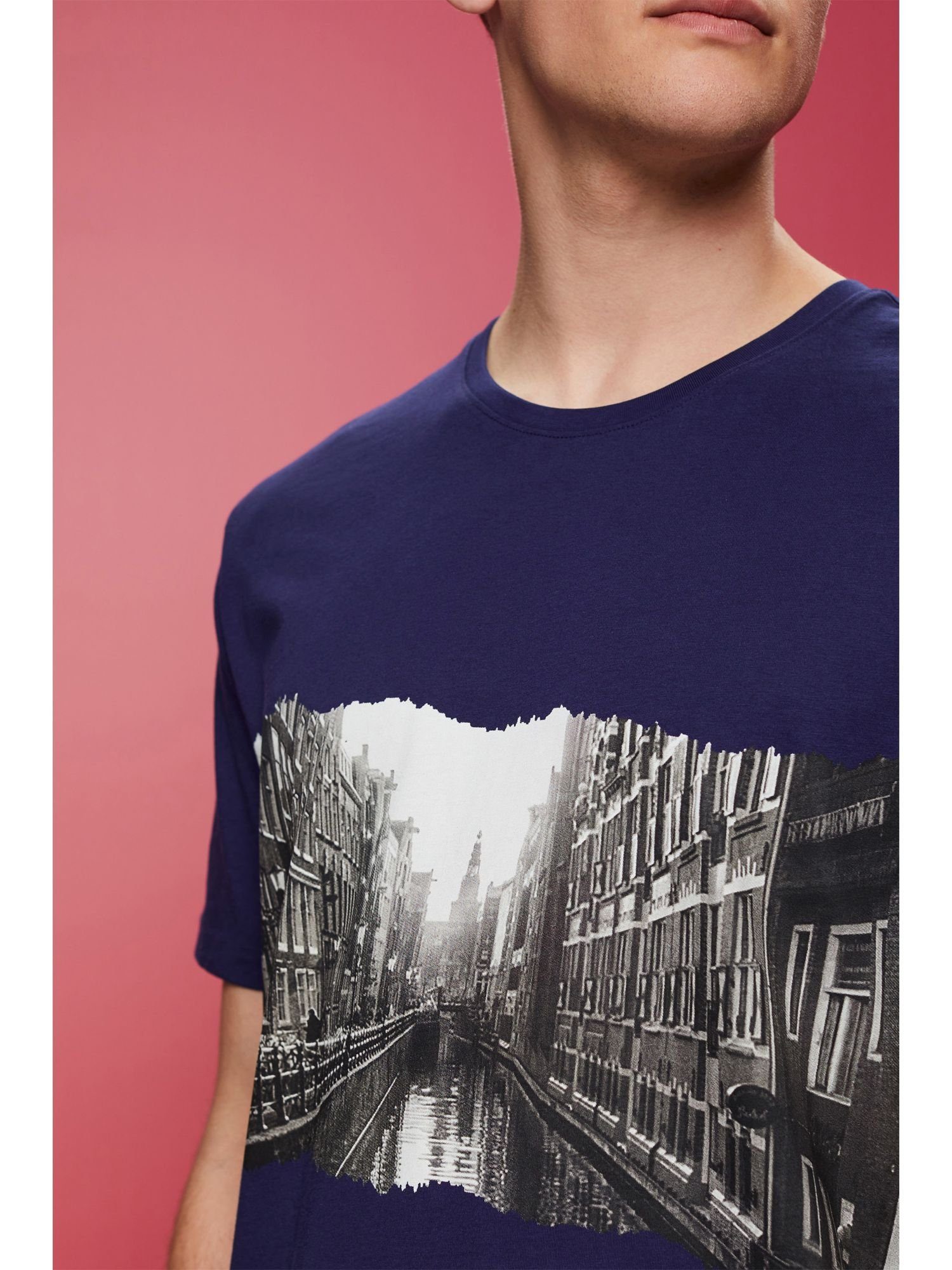 100 Baumwolle Esprit Print, mit T-Shirt Rundhals-T-Shirt by BLUE % (1-tlg) edc DARK