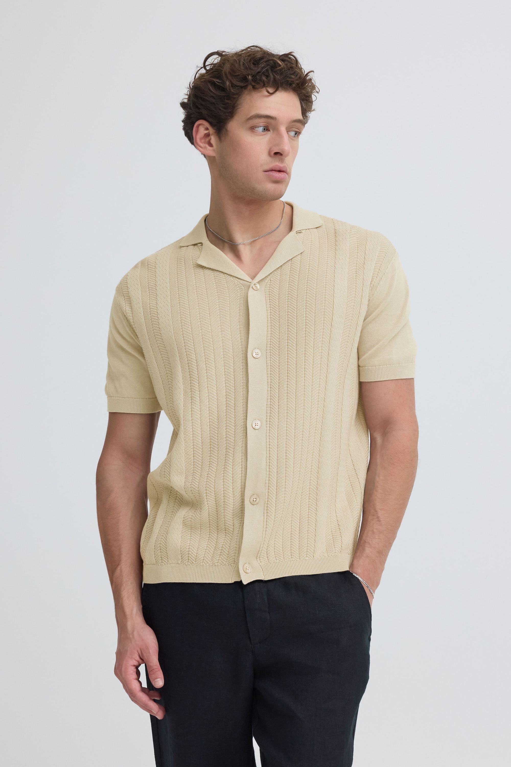 Casual Friday Kurzarmhemd CFFillan Modisches Kurzarmhemd aus Feinstrick