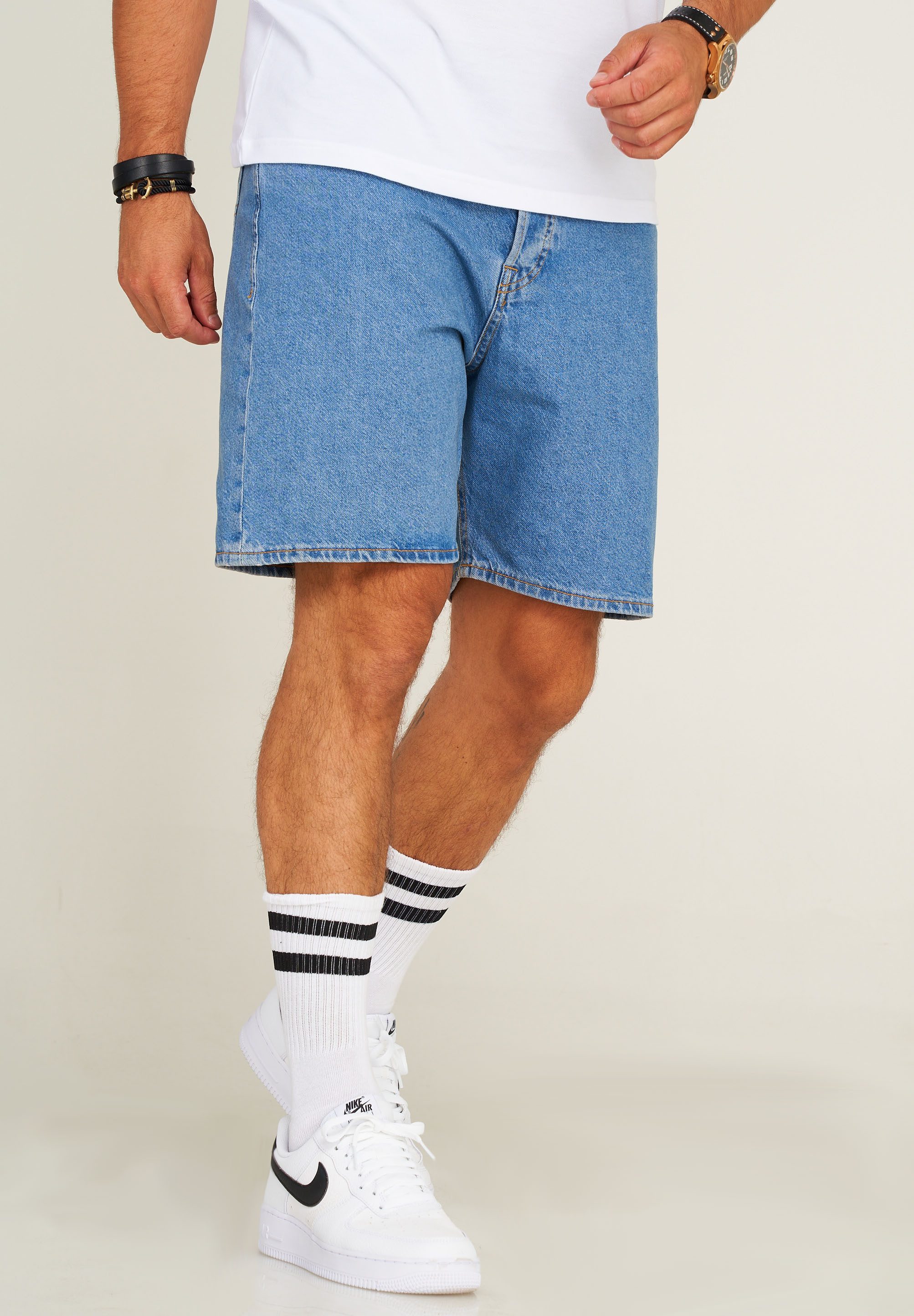 Jack & Jones Jeansshorts JJITONY JJINFINITY SHORTS Kurze Hose aus Denim 5-Pocket-Stil Jeanshose