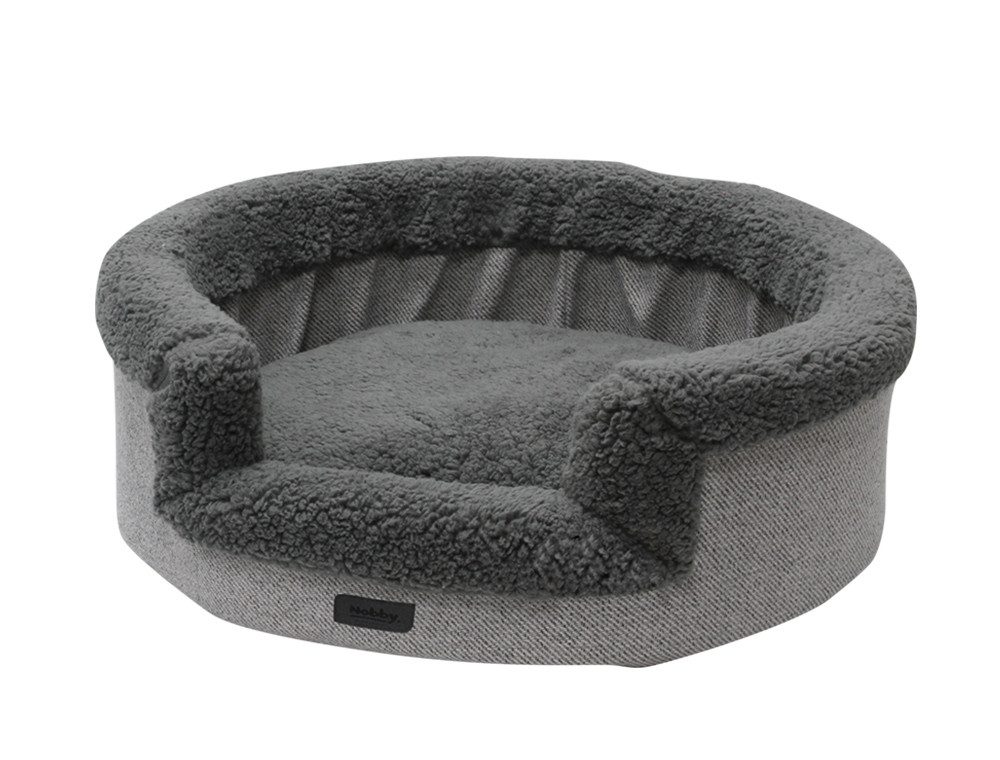 Nobby Tierbett oval "Jasin"