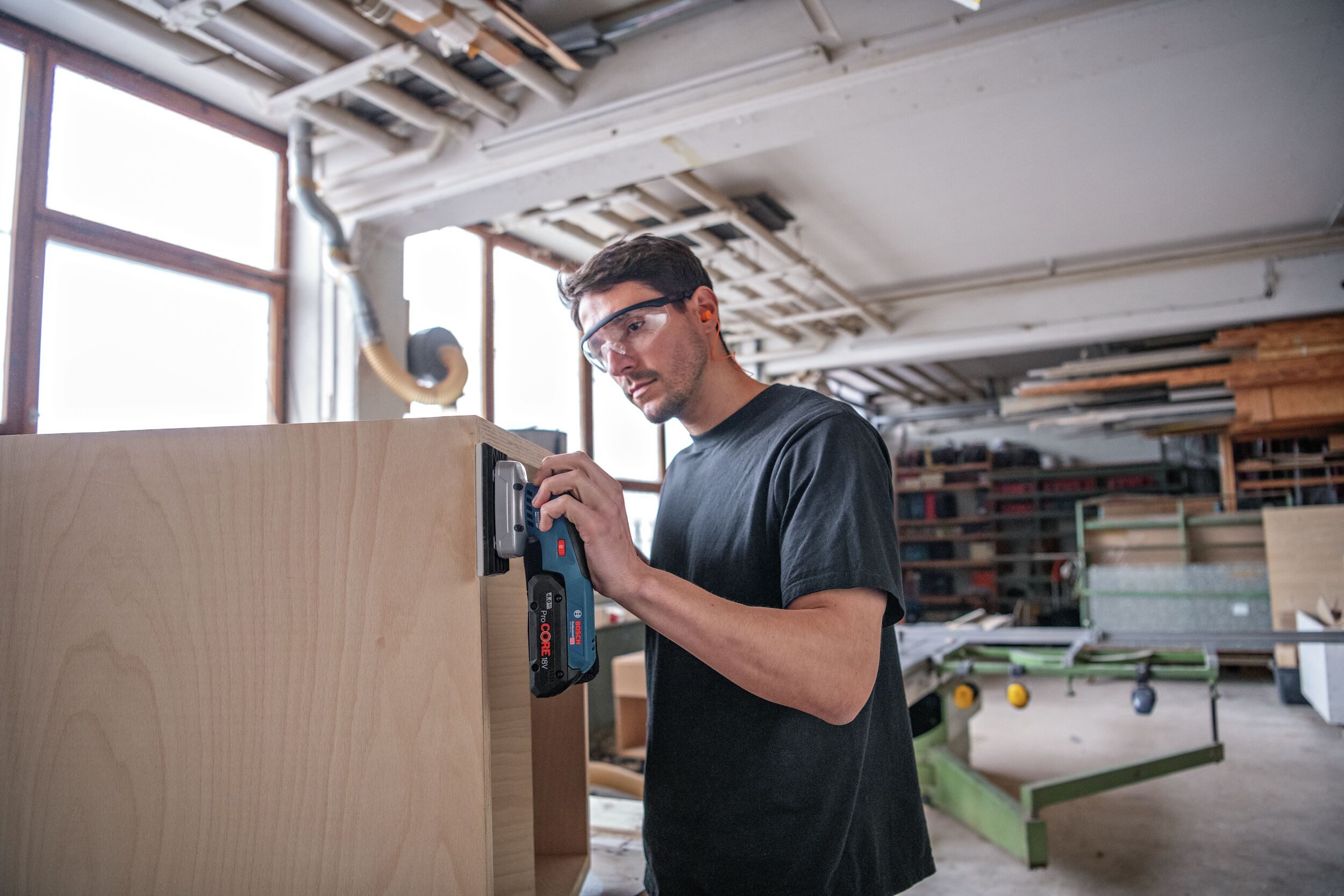 BOSCH Akku-Schwingschleifer GSS 18V-13, max. 10000 U/min, 20000 U/min, Ohne Akku - im Karton