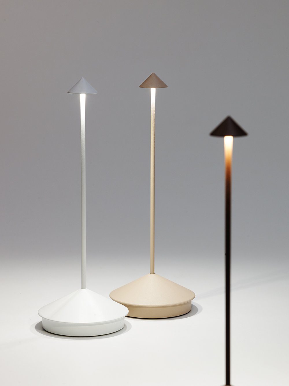 Zafferano LED Tischleuchte Pina Pro: Neue Version, LED fest integriert, 220 günstig online kaufen