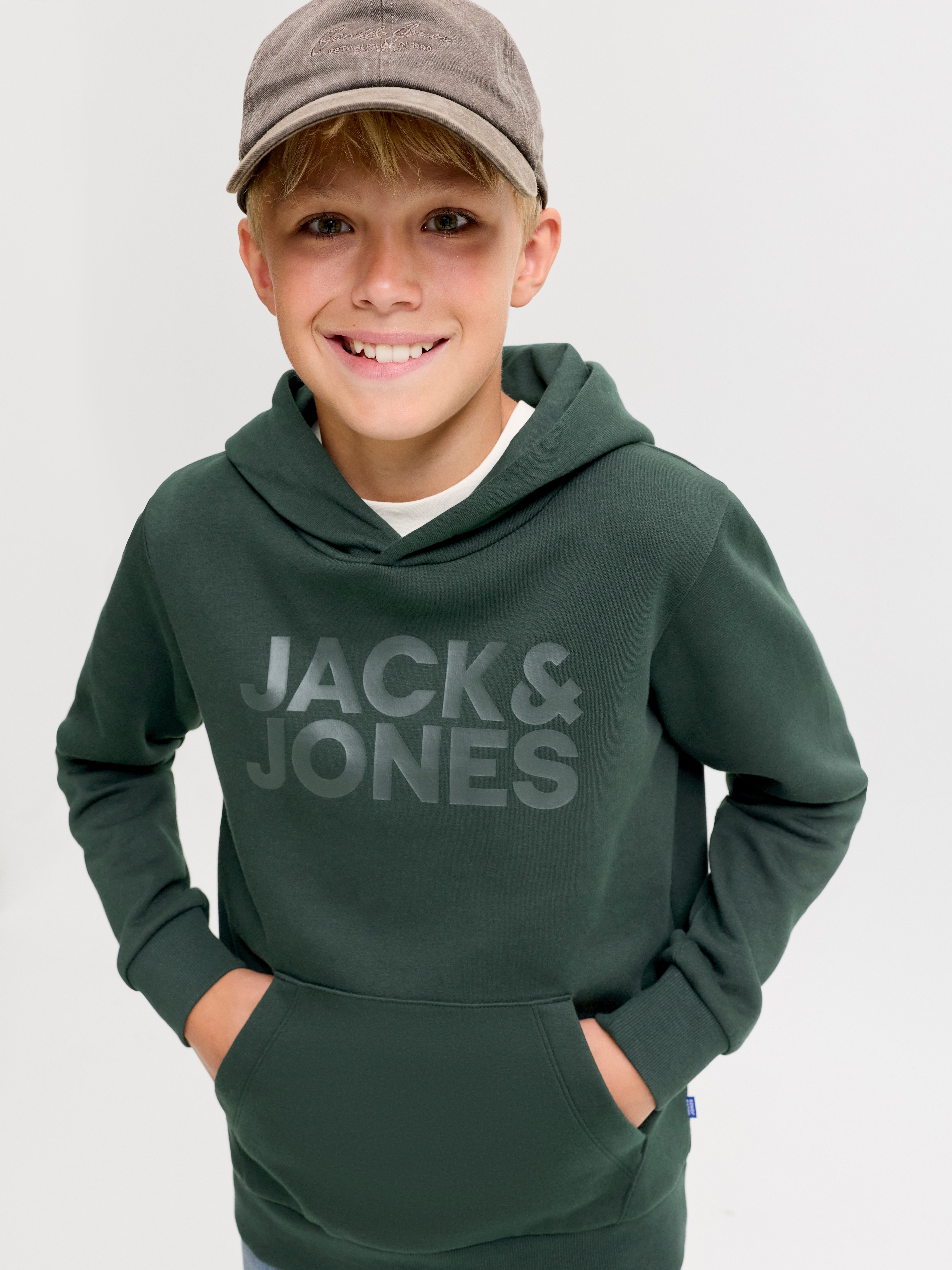 Jack & Jones Junior Kapuzensweatshirt JJECORP mit Druck, Kängurutasche, pflegeleicht Baumwollmischung, regular fit