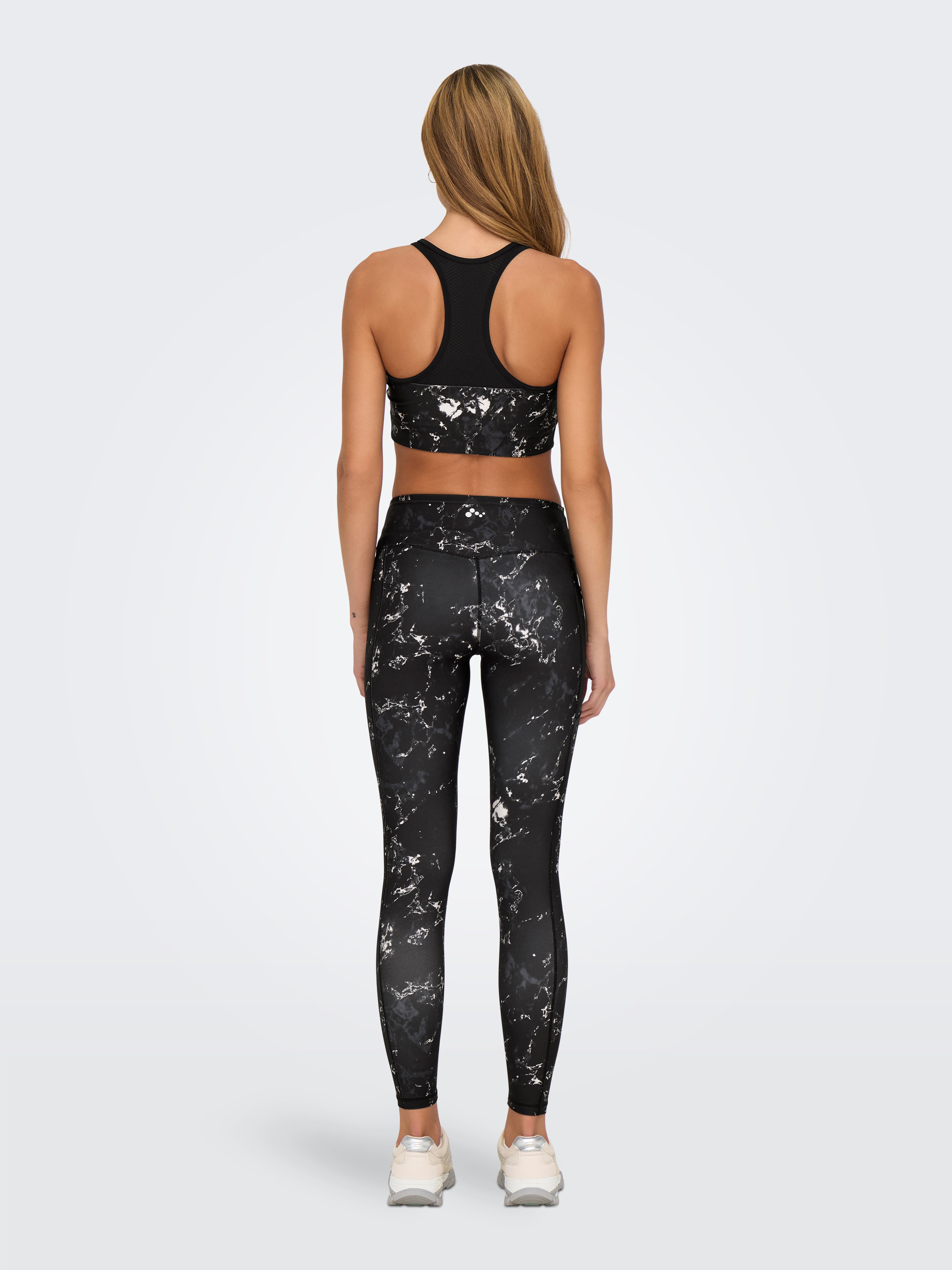 ONLY Play Funktionstights ONPRYA-2-SPACE LIFE HW PCK TIGHTS NOOS mit reflektierenden Details