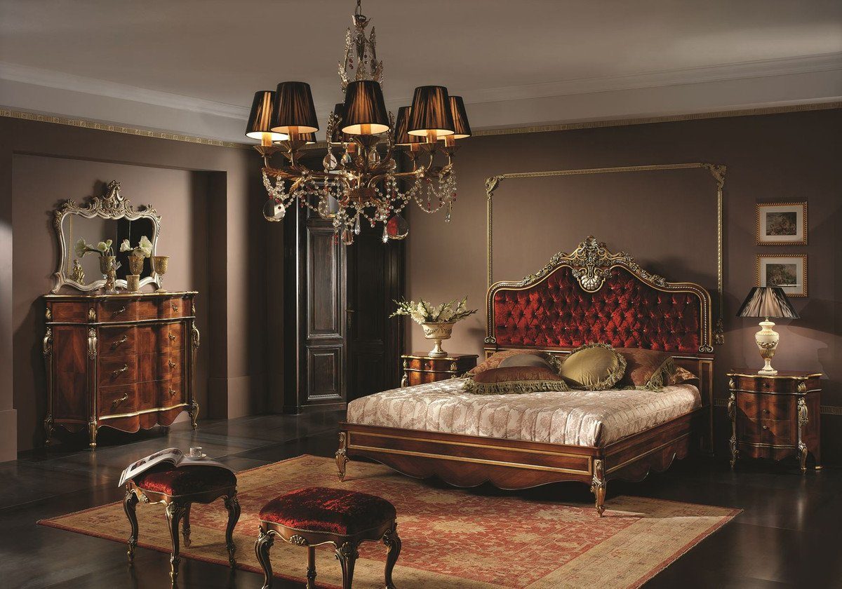 Casa Padrino Bett Doppelbett Bordeauxrot / Braun / Gold / Silber -  Prunkvolles Massivholz Bett mit Swarovski Kristallglas - Schlafzimmer Möbel  - Qualität - Made in Italy