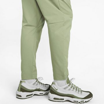 Nike Sportswear Schlupfhose Club Men's Woven Tapered Leg Pants