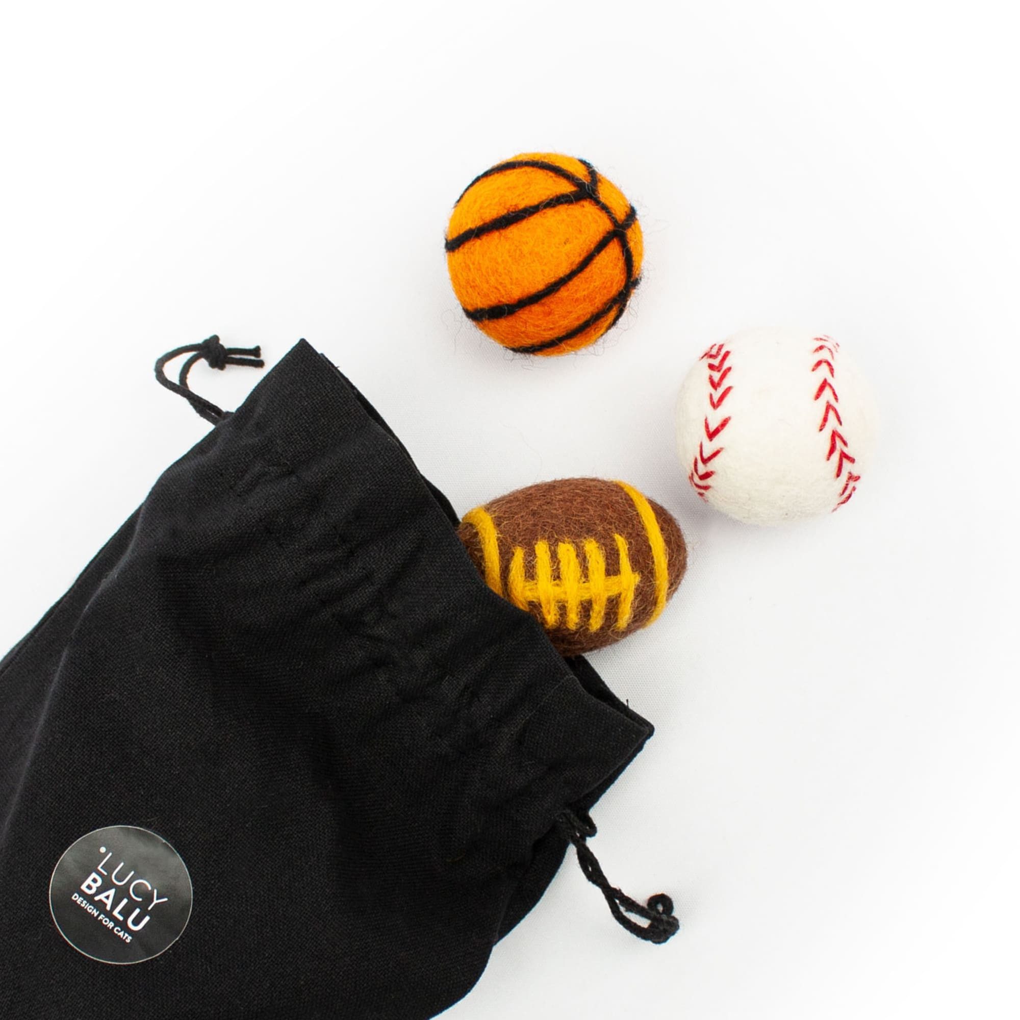 LucyBalu Tierball SUPER BALLS Filzbälle für Katzen, Katzenspielzeug im Sport-Design, Set aus 3 Filzbällchen