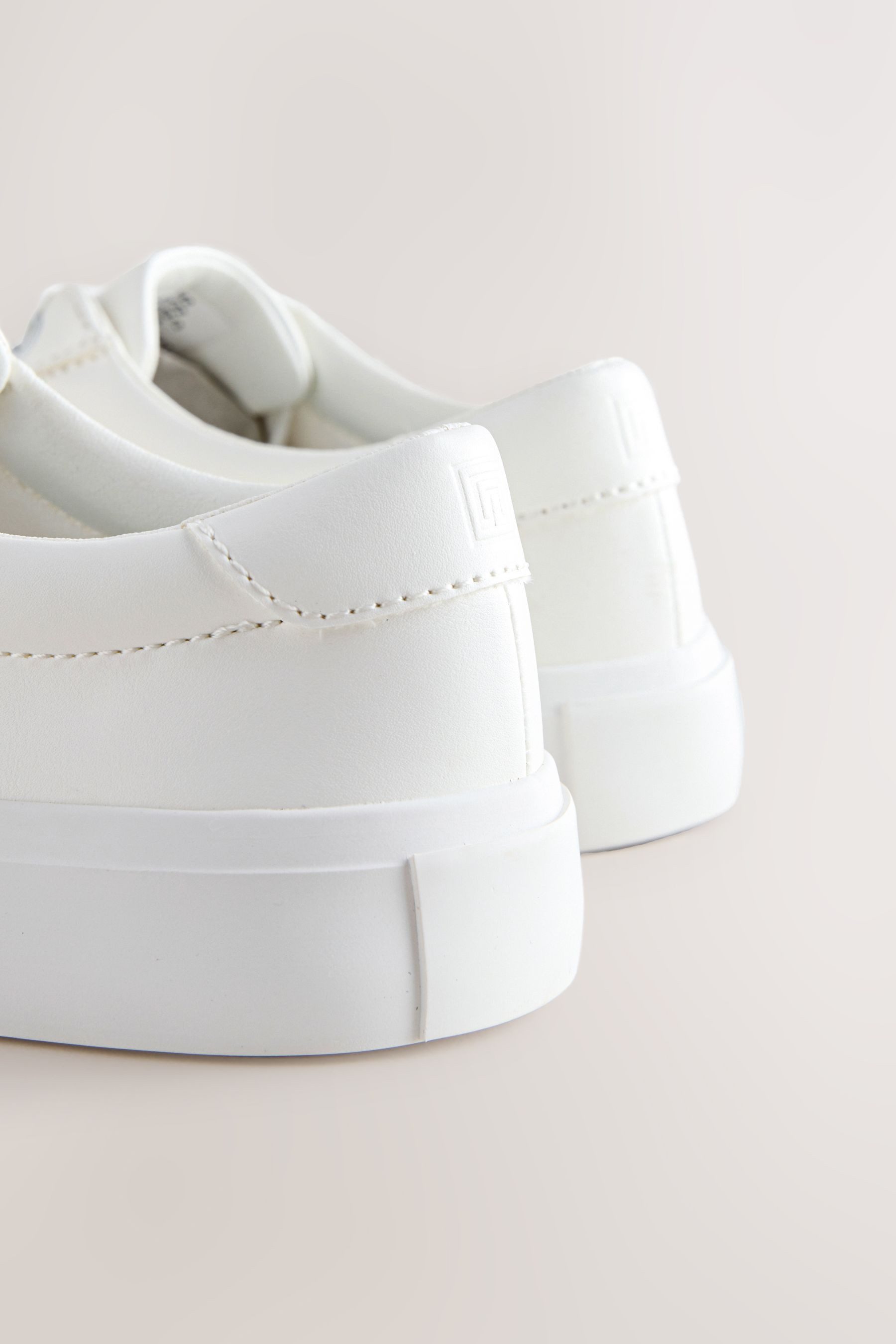 Next Edle Schnürsneaker, weite Passform Schnürschuh (1-tlg)