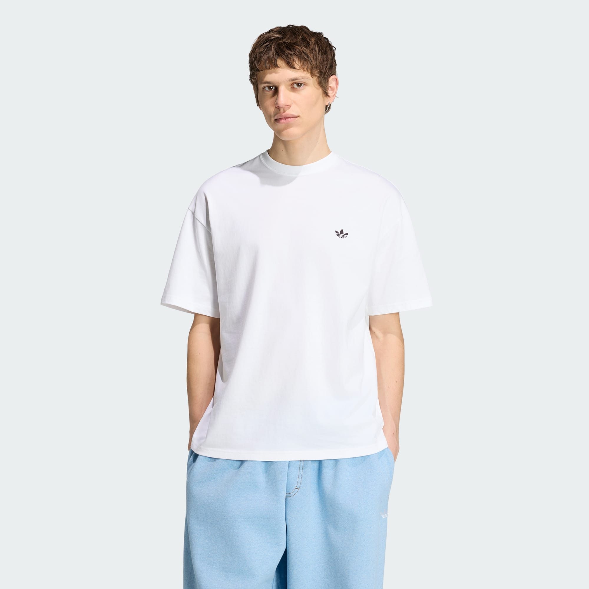T-Shirt TREFOIL ESSENTIALS T-SHIRT, LOCKER GESCHNITTEN