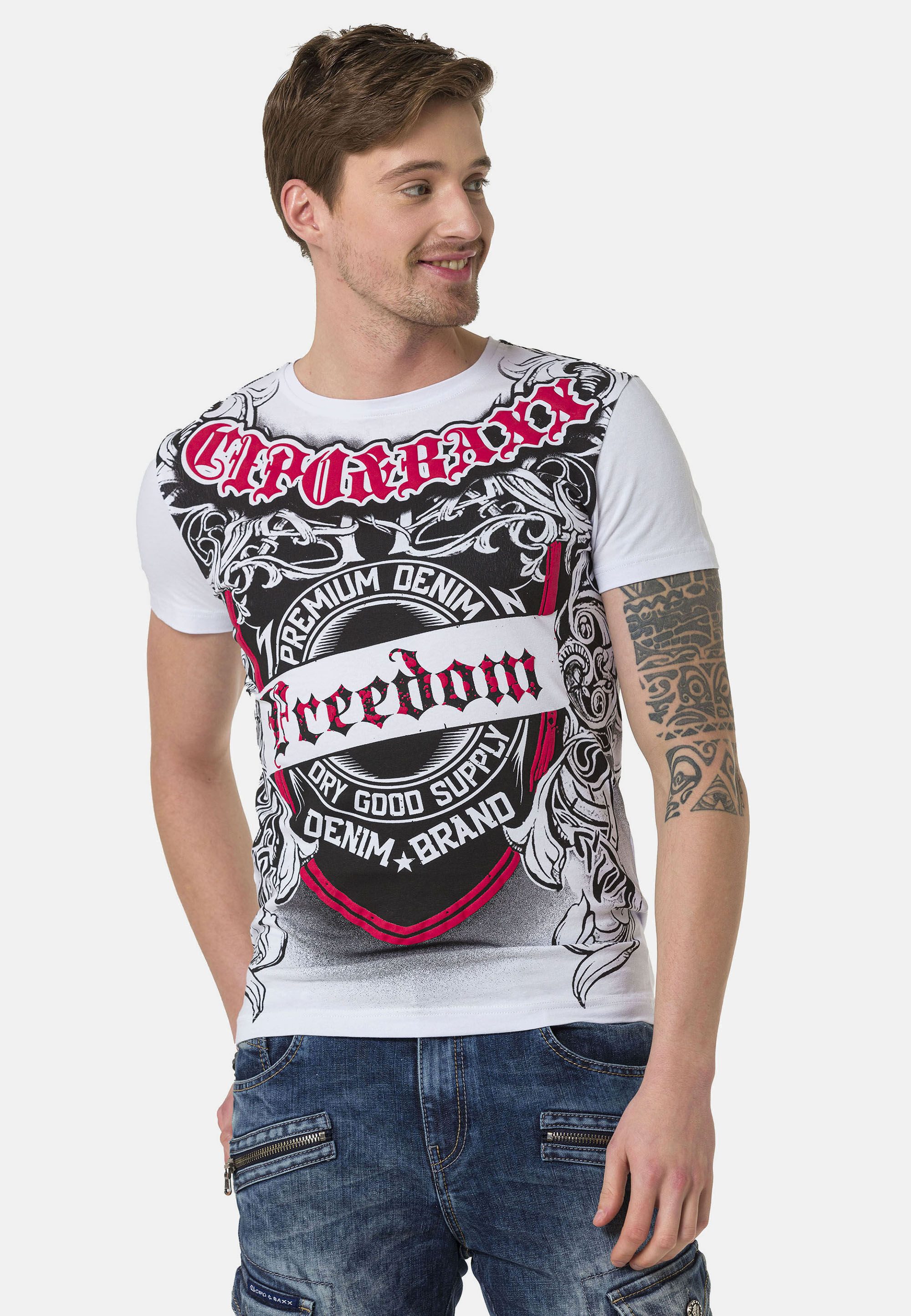 Cipo & Baxx T-Shirt T-Shirt große Tribal- und Markenprints setzen rockige Akzente