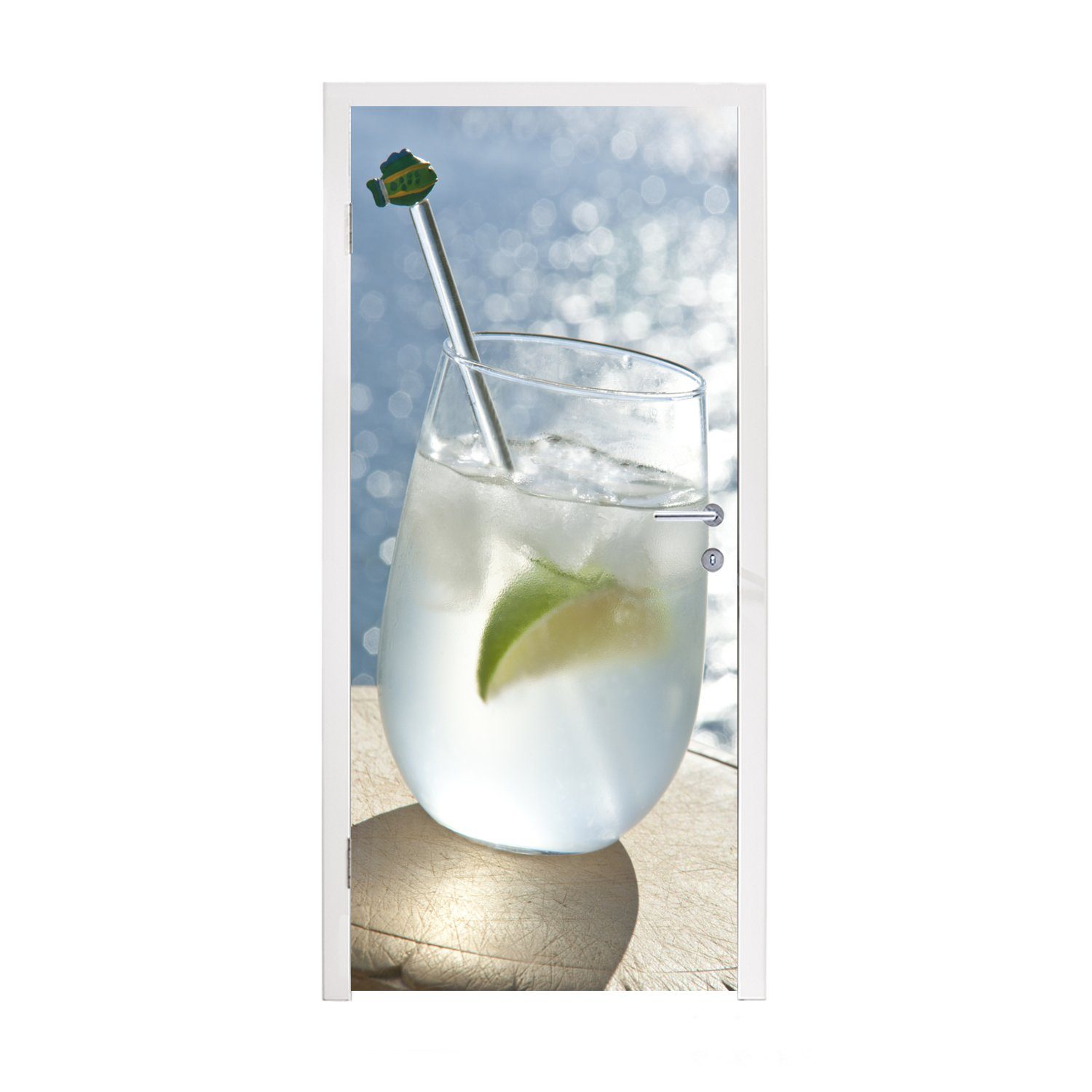 Gin-Tonic-Cocktail Türtapete Türaufkleber, MuchoWow Meer, cm am Tür, Fototapete (1 St), 75x205 bedruckt, klaren blauen Matt, für