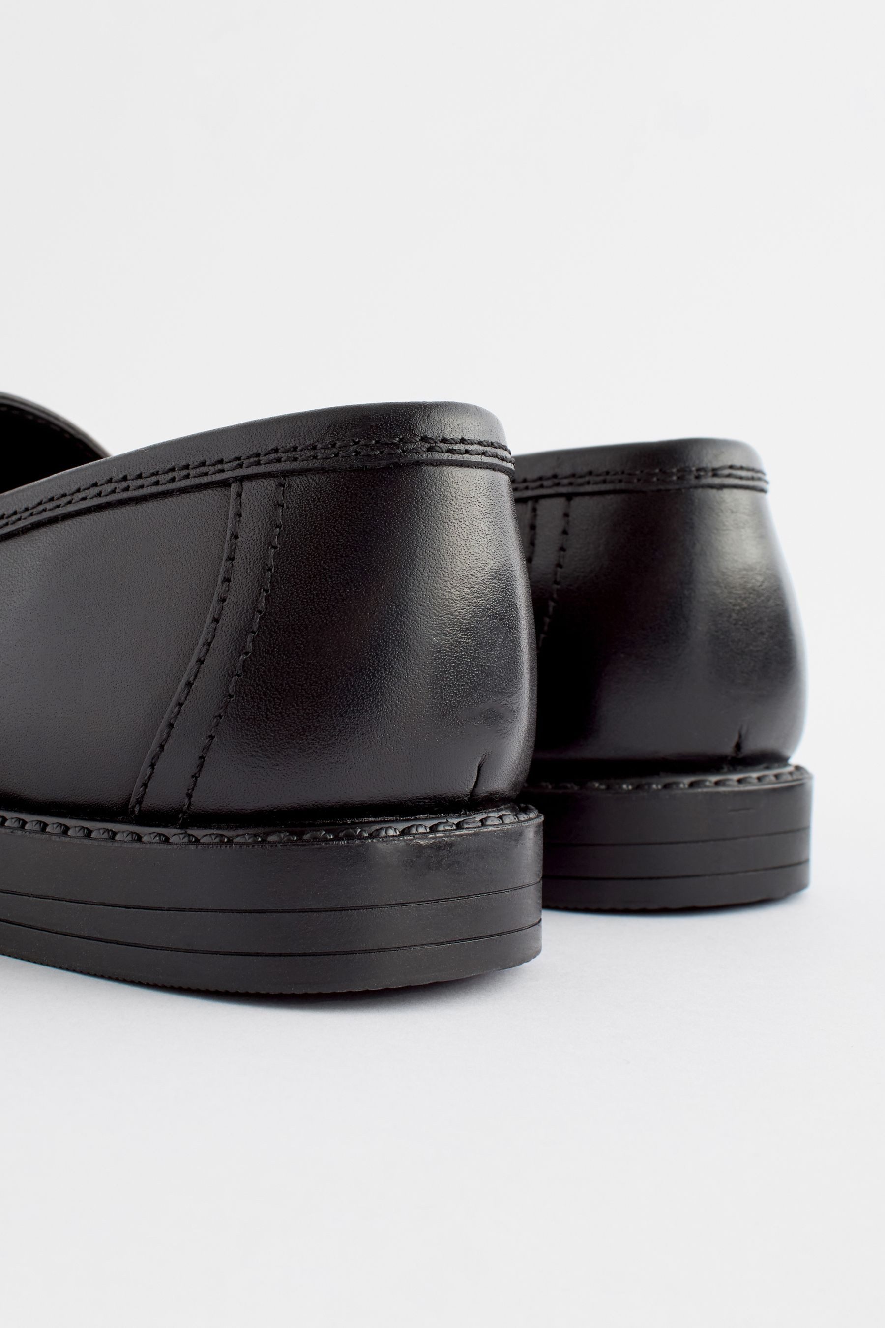 Next Leder-Loafer mit Quaste, weite Passform Loafer (1-tlg)