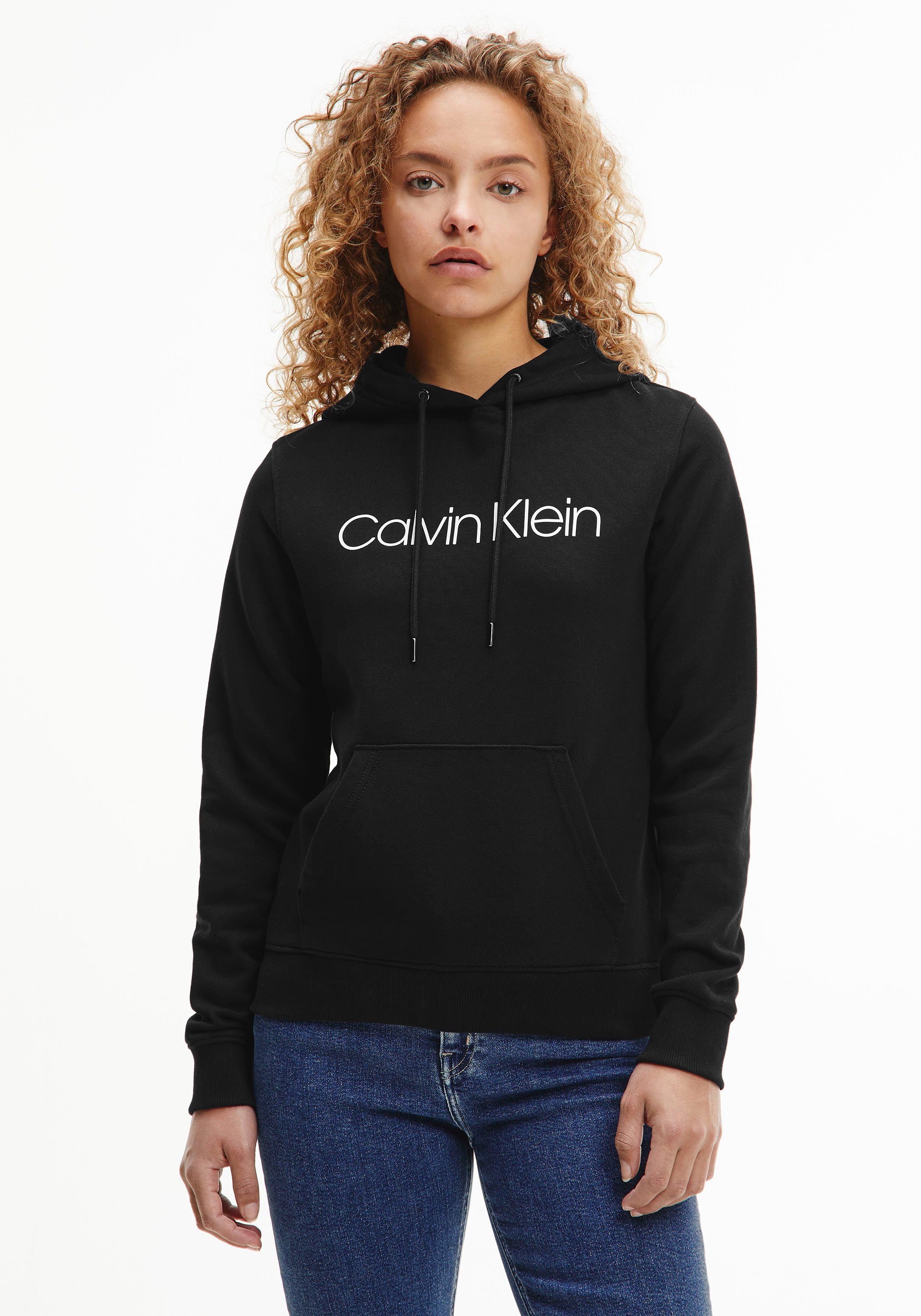 LOGO Calvin mit HOODIE CORE Klein LS Calvin großem Kapuzensweatshirt Klein (1-tlg) Logo-Schriftzug