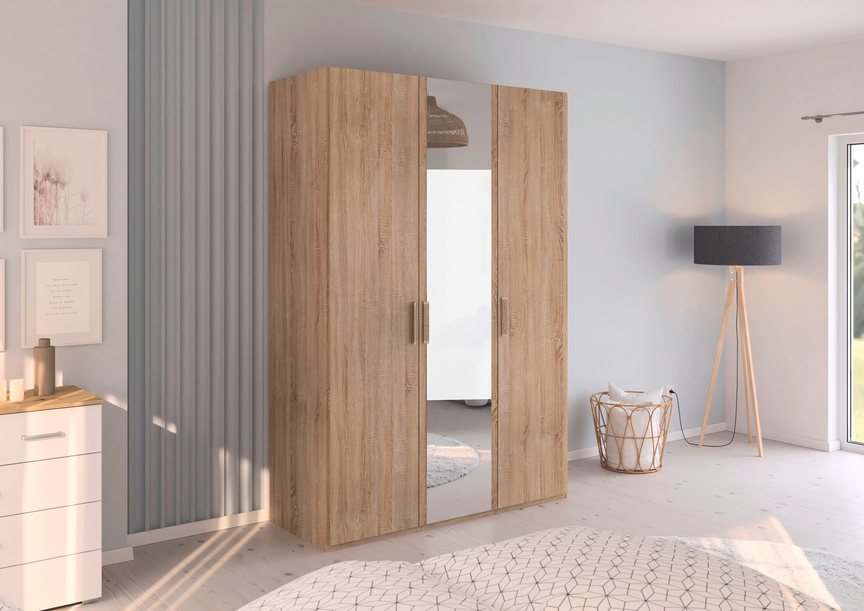 rauch Drehtürenschrank Kleiderschrank Schrank Garderobe Schlafzimmerschrank EVELYN (in 2 Höhen 197 oder 210 cm erhältlich, inkl. SOFT-CLOSE-FUNKTION) in elegantem Stil, viel Stauraum 3 Breiten und 2 Höhen MADE IN GERMANY