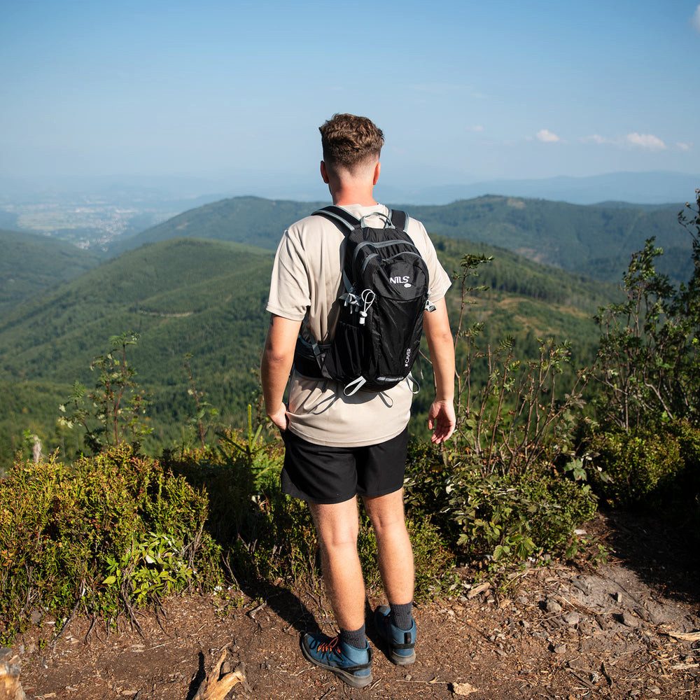 NILS CAMP Trekkingrucksack NC1950 Wanderrucksack 18 L (1-tlg., Caver-Rucksack), 2 Hauptfächer, 5 Reißverschlusstaschen und 2 Netztaschen