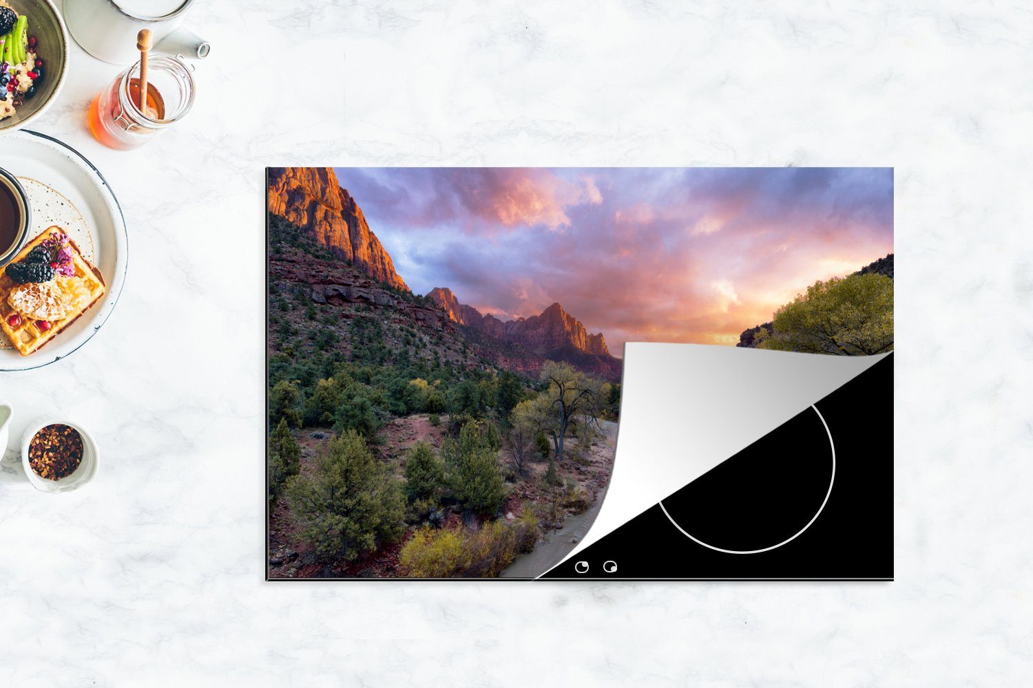 im 81x52 ruhige Vinyl, Zion-Nationalpark Utah, Ceranfeldabdeckung cm, für Schutz Überwucherte tlg), Herdblende-/Abdeckplatte MuchoWow Flüsse die und küche, in (1 Berge Induktionskochfeld